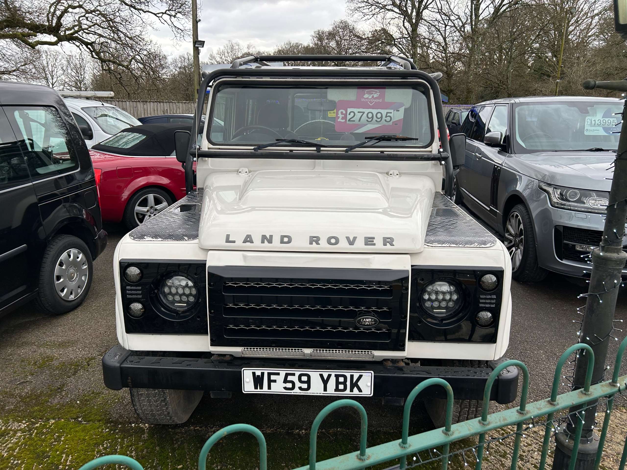 2009 LAND ROVER DEFENDER 2009 LAND ROVER DEFENDER