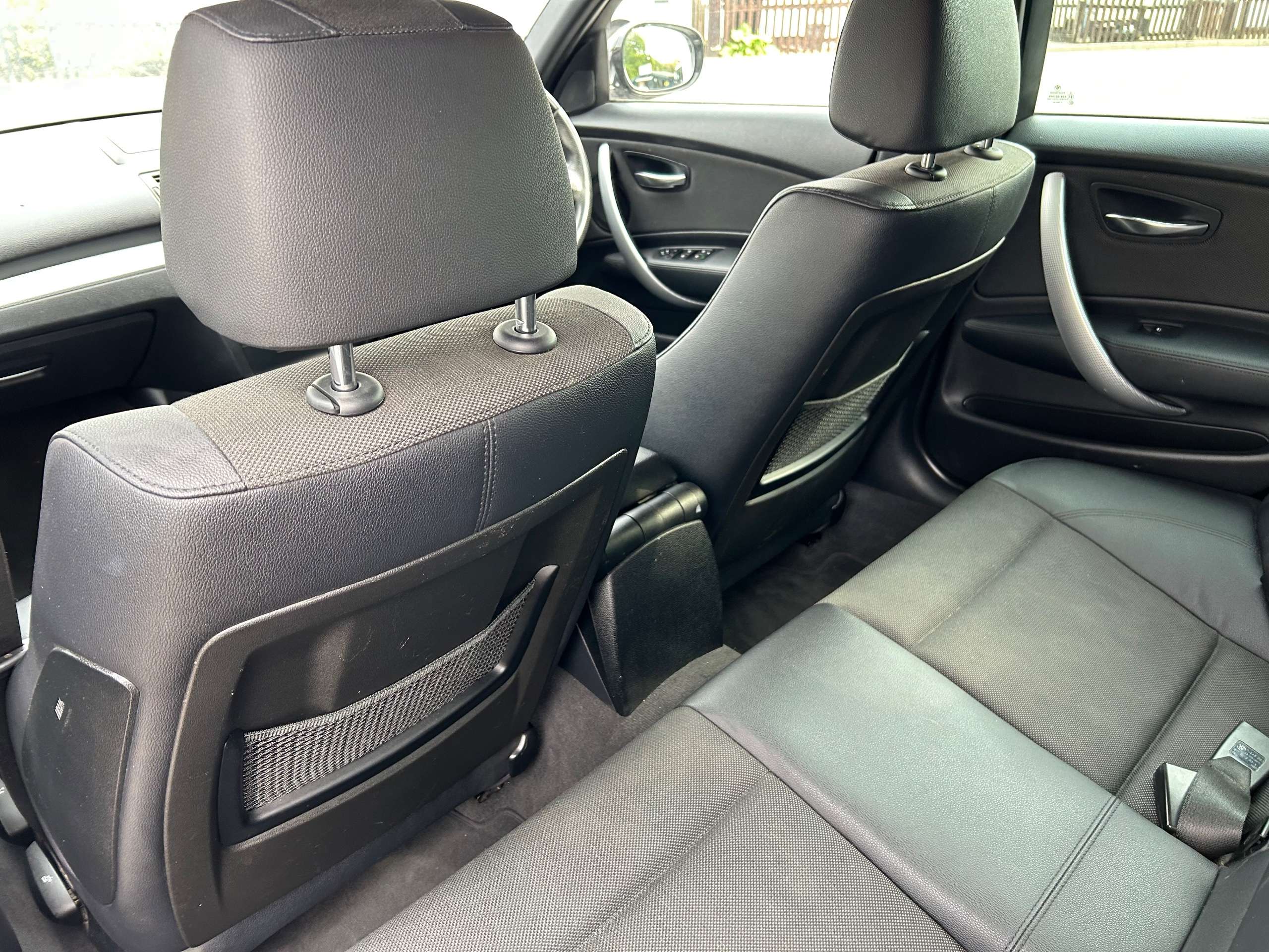 2011 BMW 1 SERIES 2011 BMW 1 SERIES