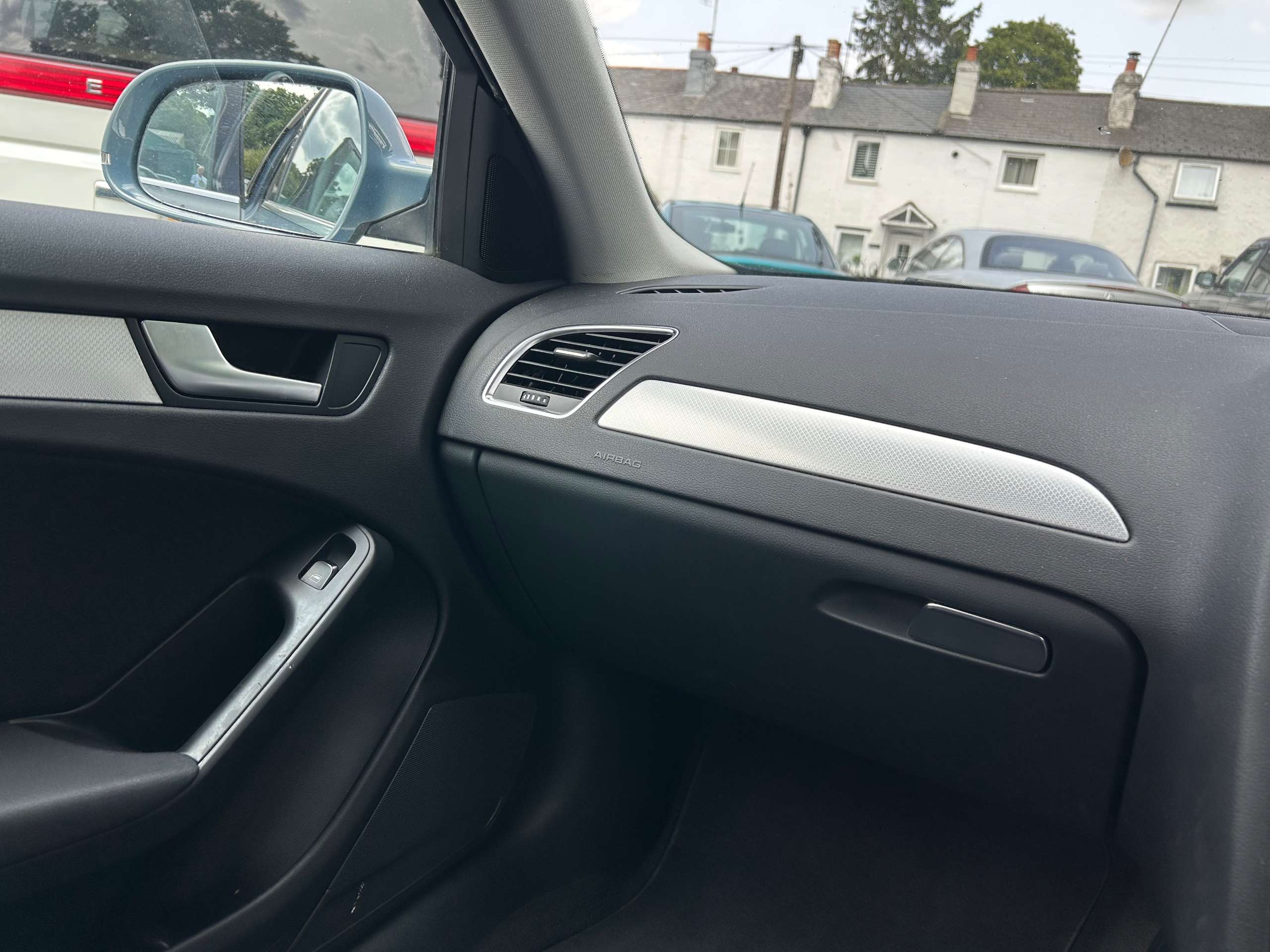 2011 AUDI A4 2011 AUDI A4