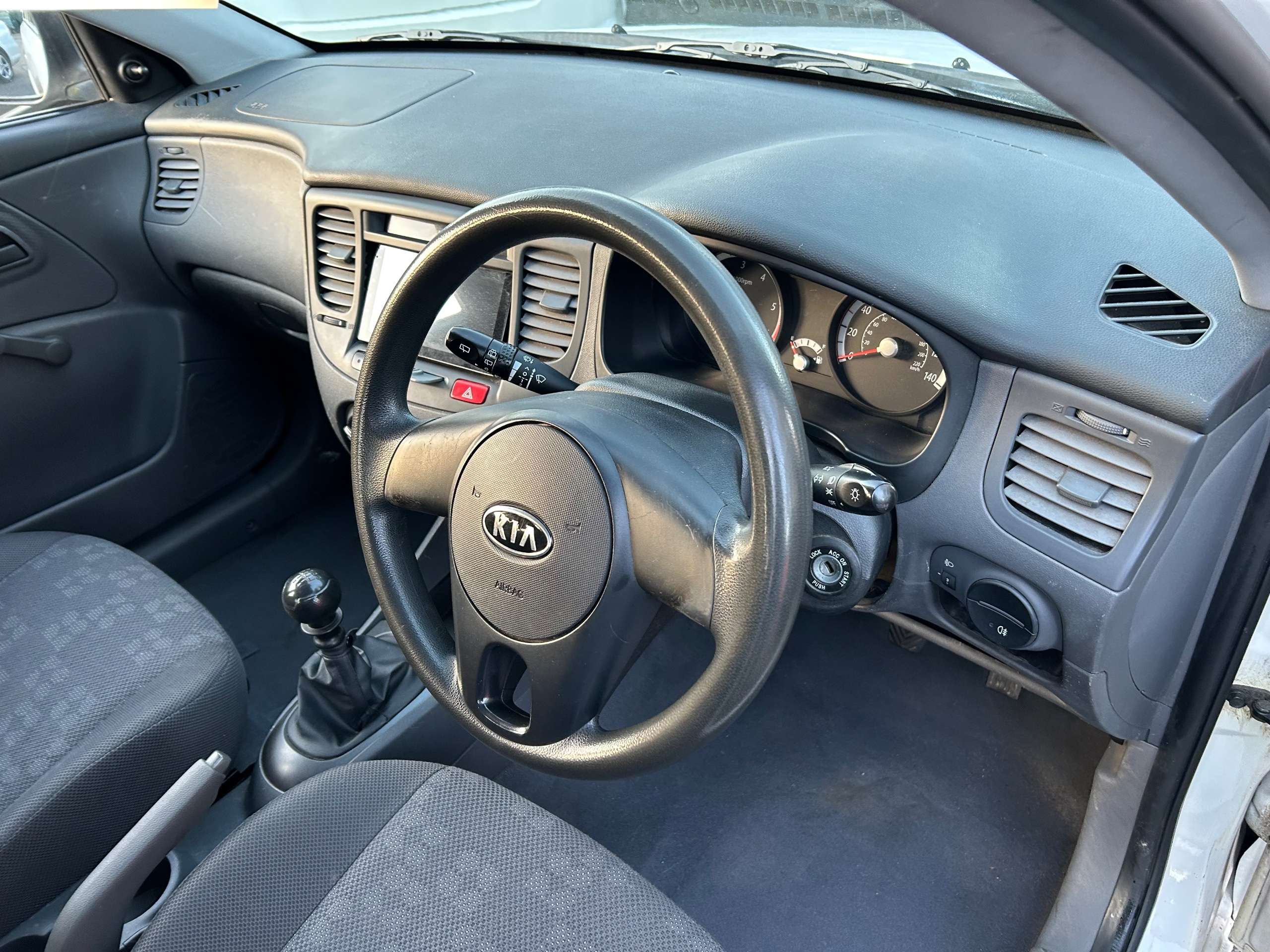 2010 KIA RIO 2010 KIA RIO