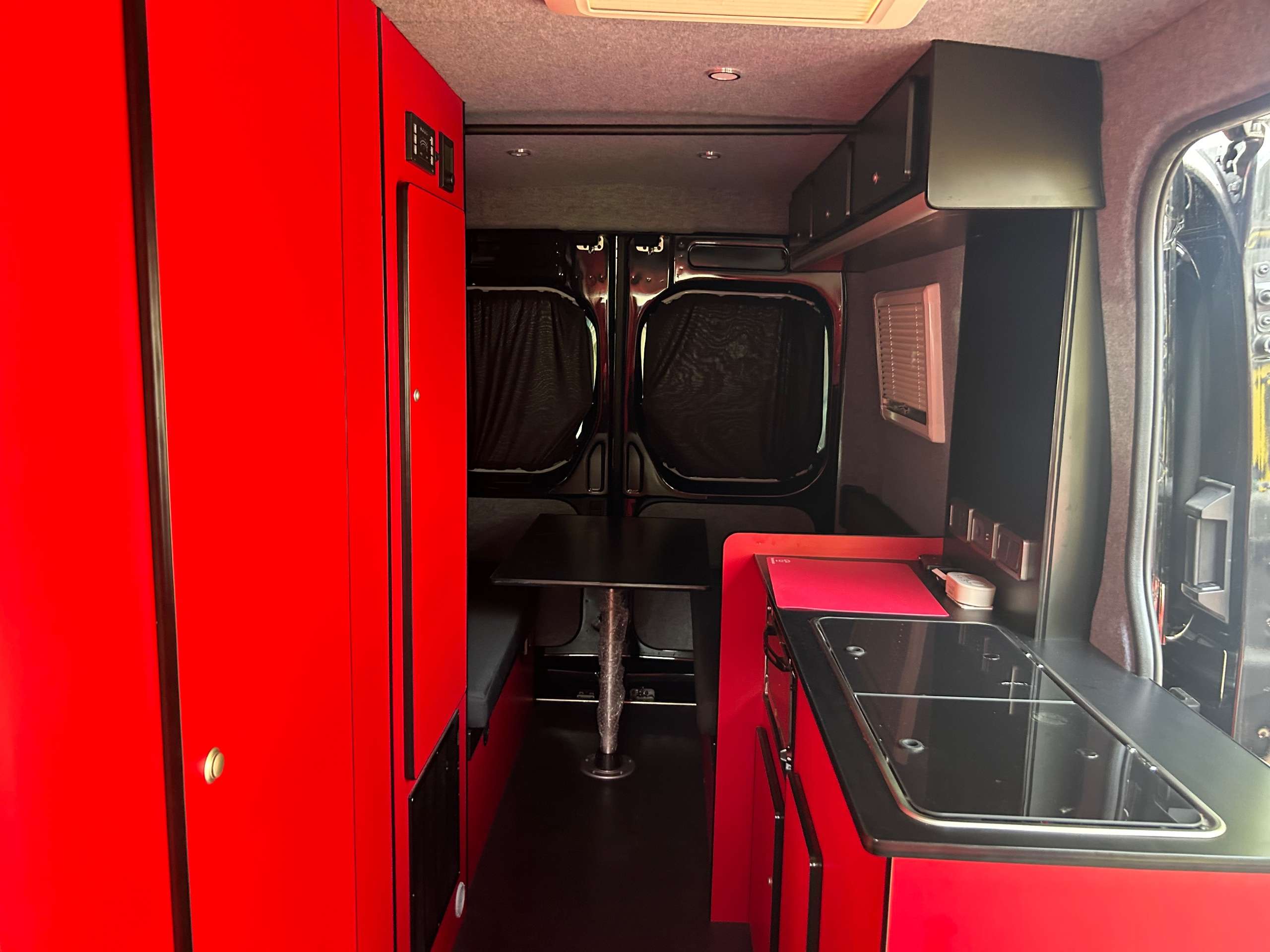 2024 MAXUS DELIVER 9 2024 MAXUS DELIVER 9