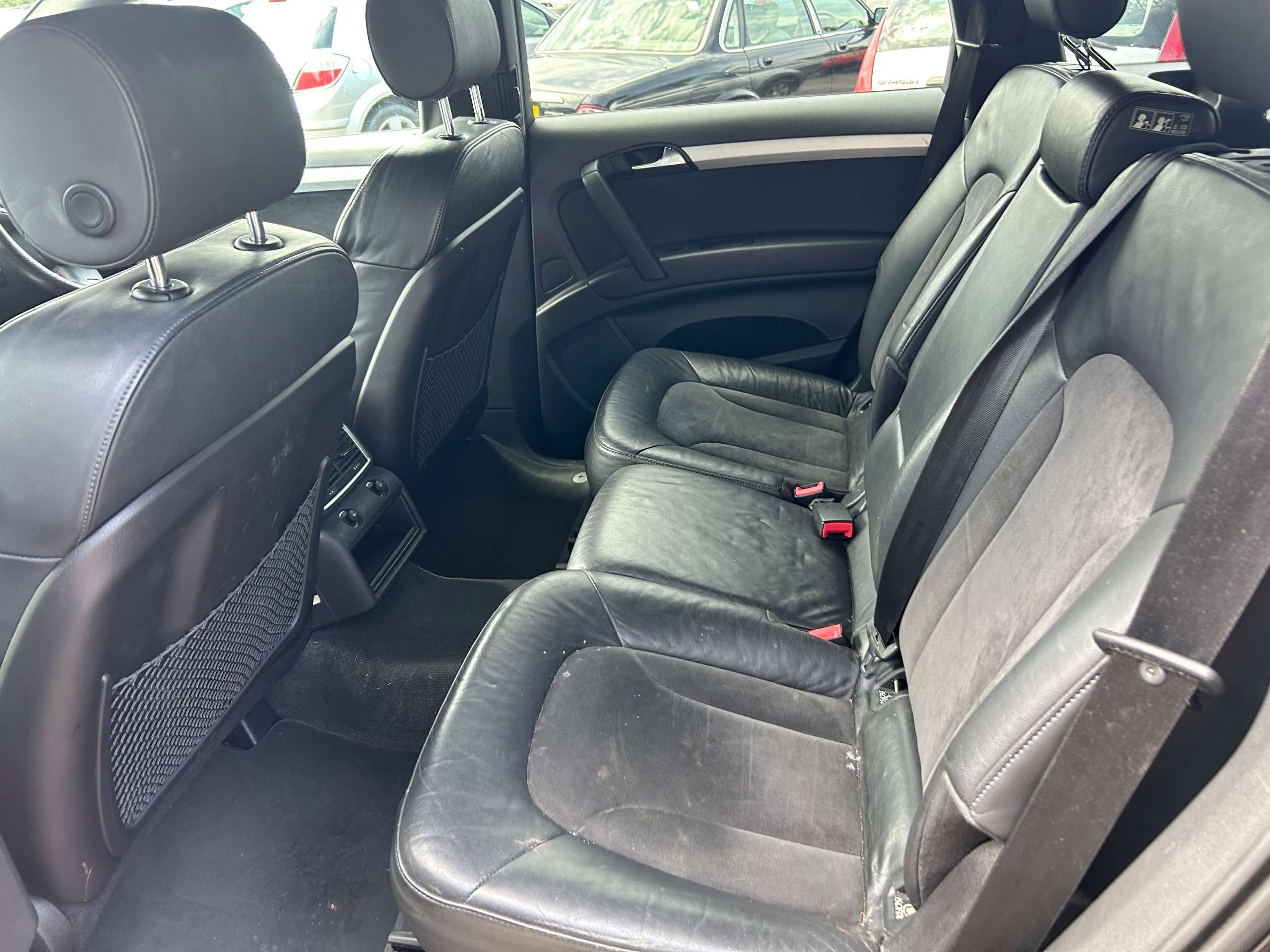 2010 AUDI Q7 2010 AUDI Q7