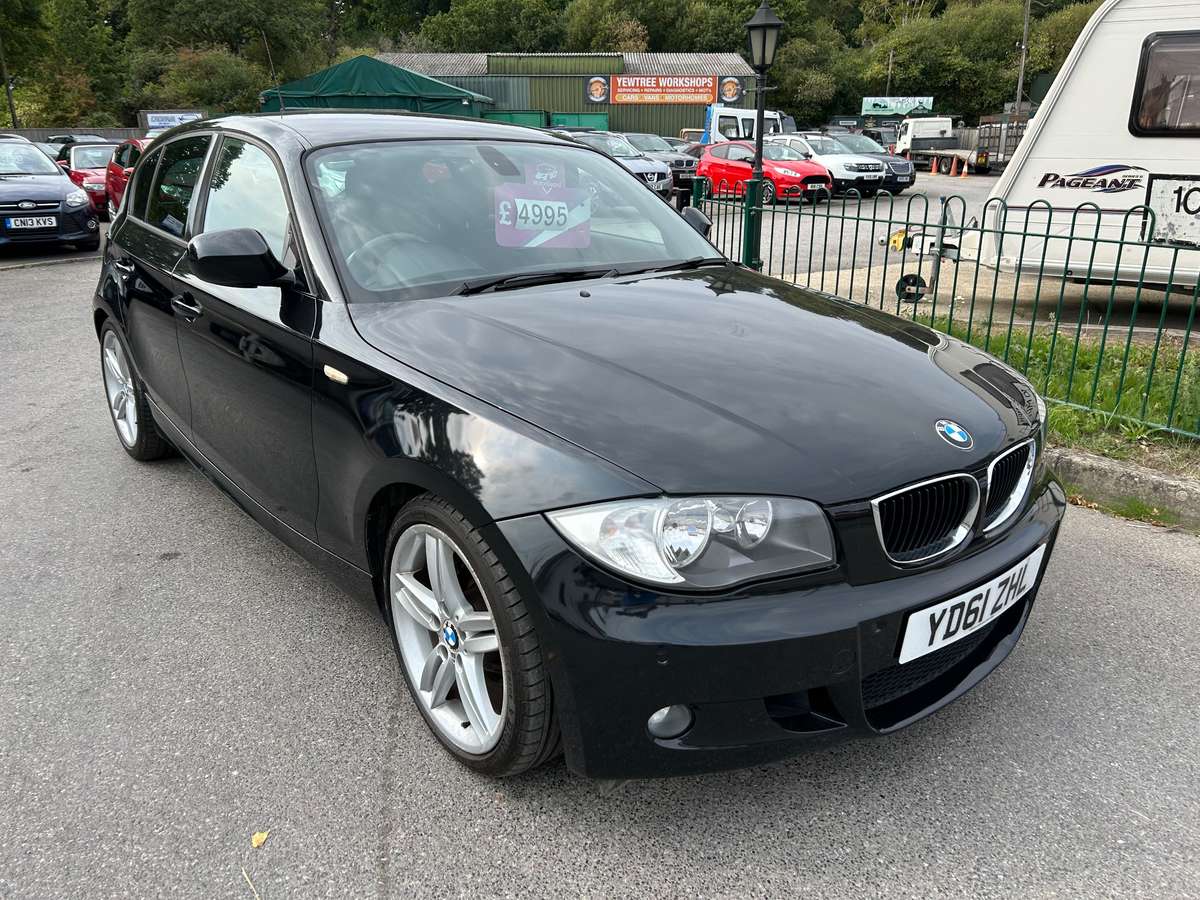 Check out this BMW 1 Series 2011 Diesel Manual