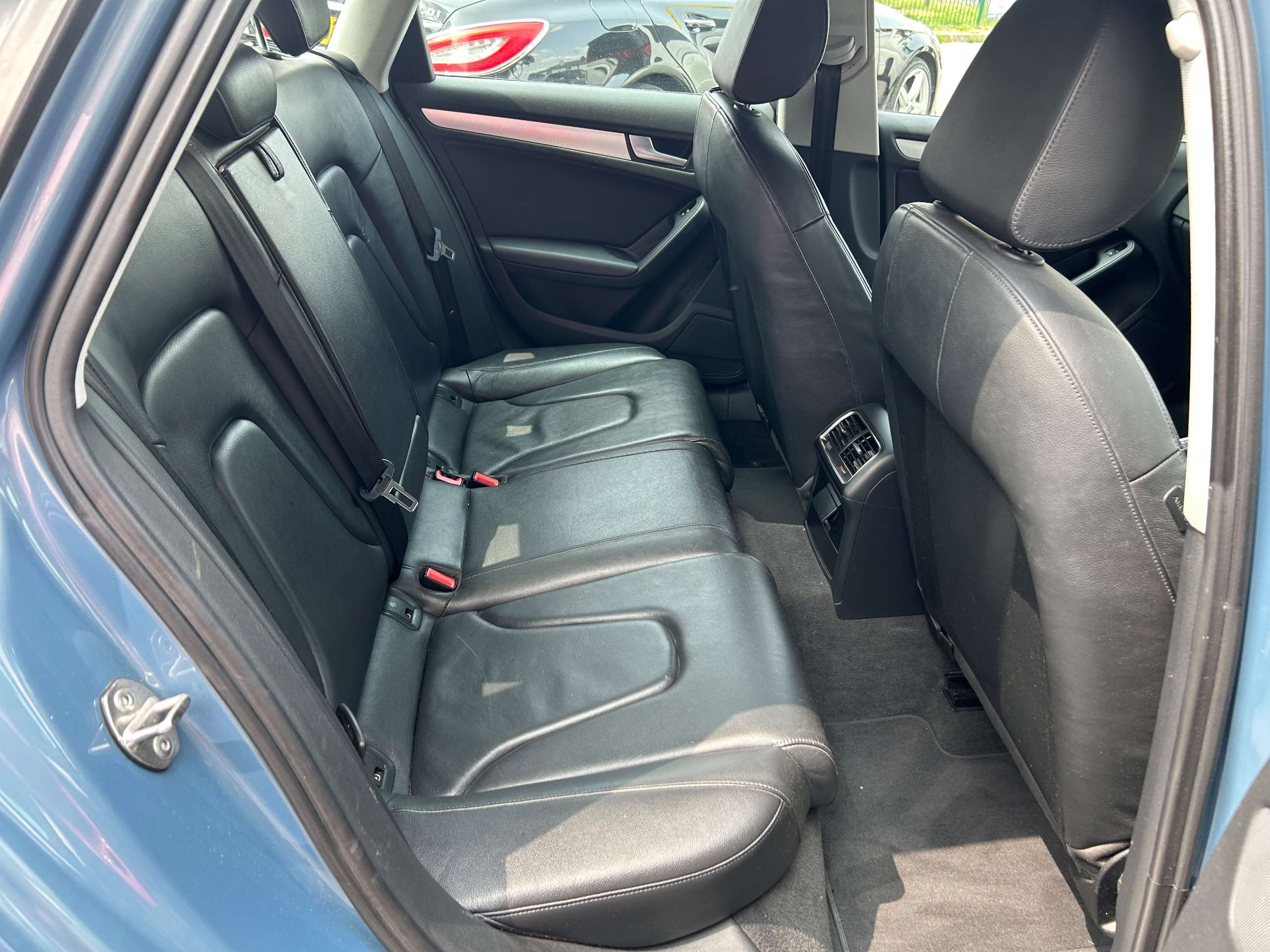 2011 AUDI A4 2011 AUDI A4
