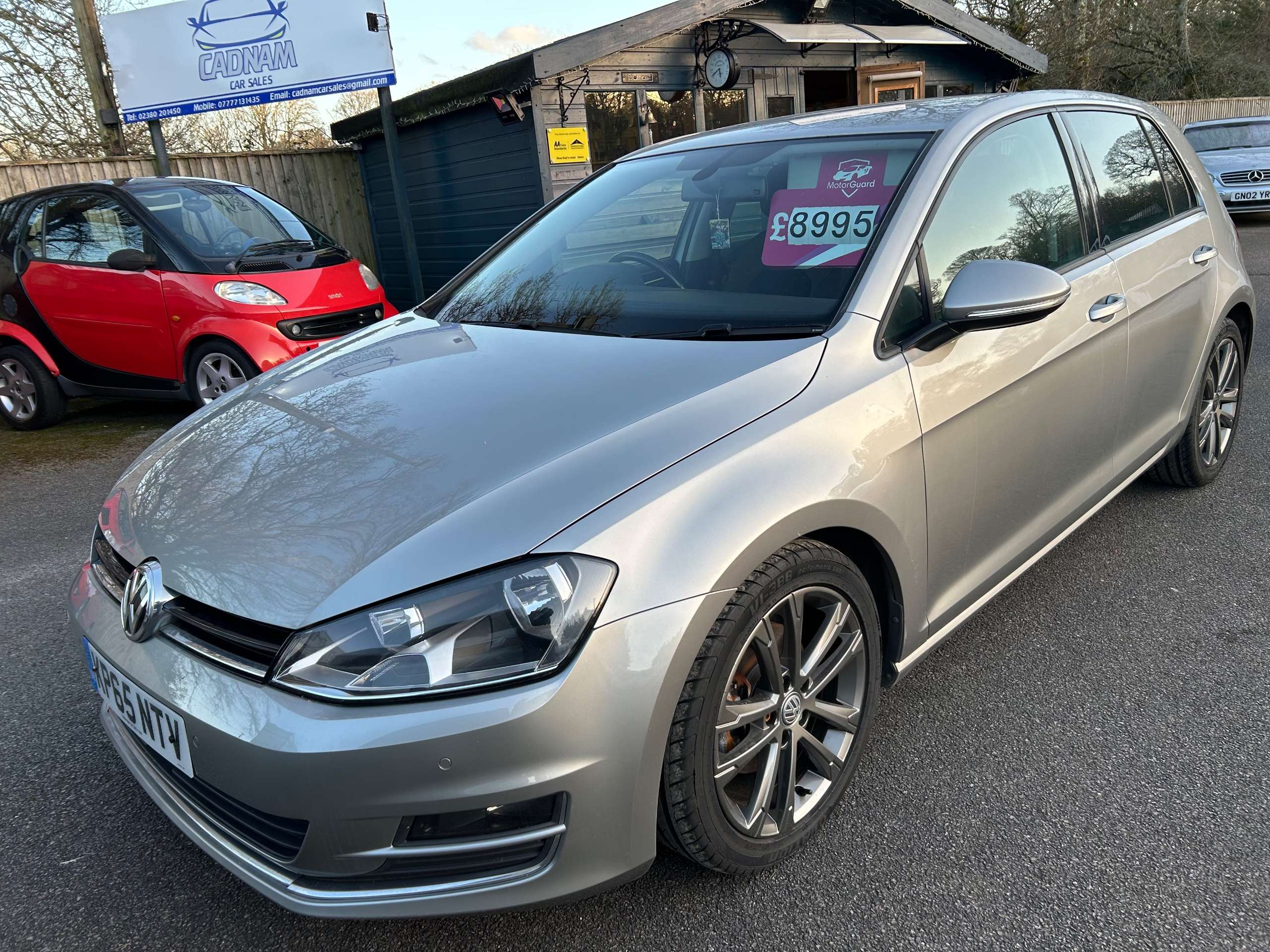 A 2015 VOLKSWAGEN GOLF 2.0 TDI BlueMotion Tech GT Hatchback 5dr Diesel Manual Euro 6 (s/s) (150 ps) A 2015 VOLKSWAGEN GOLF 2.0 TDI BlueMotion Tech GT Hatchback 5dr Diesel Manual Euro 6 (s/s) (150 ps)