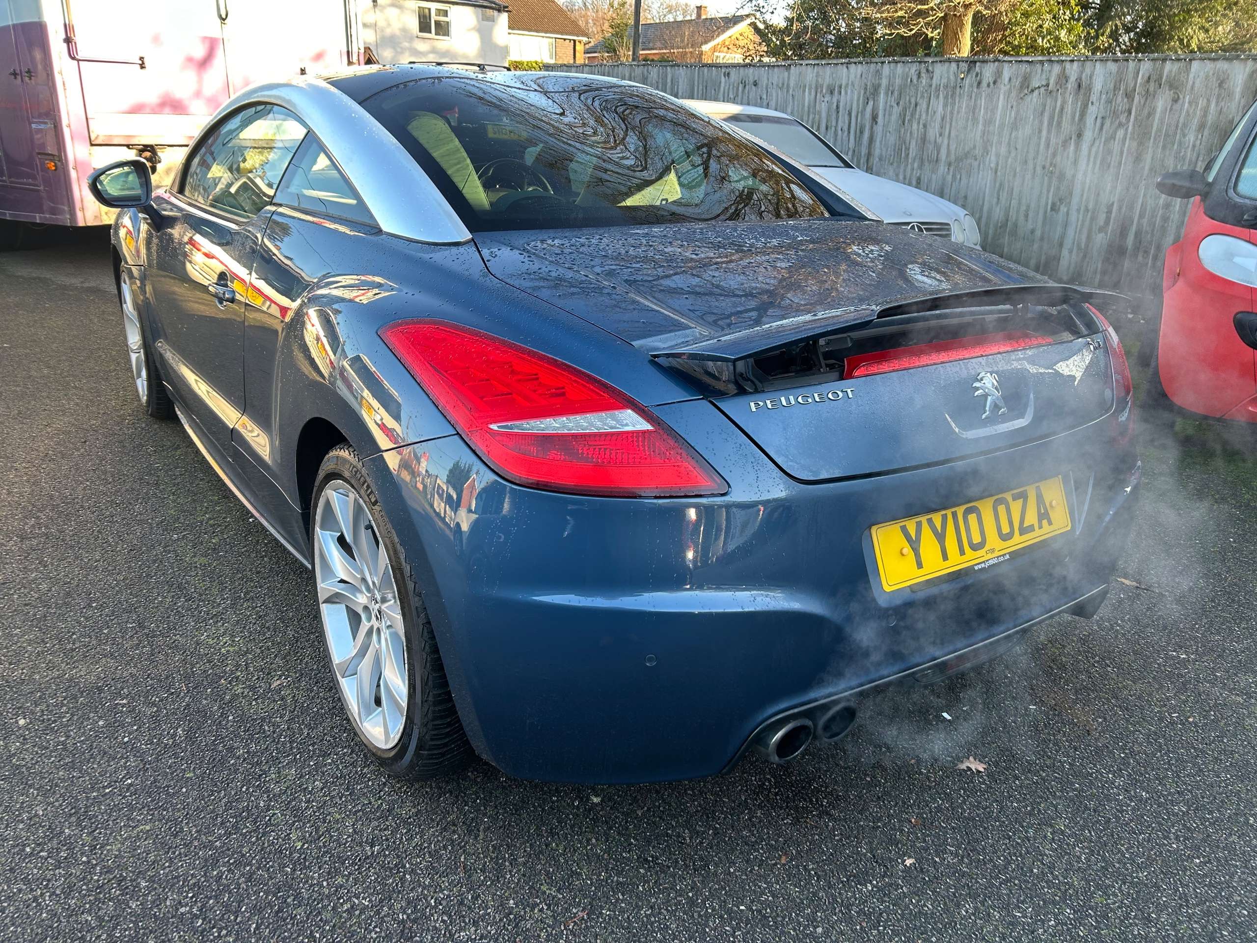 2010 PEUGEOT RCZ 2010 PEUGEOT RCZ