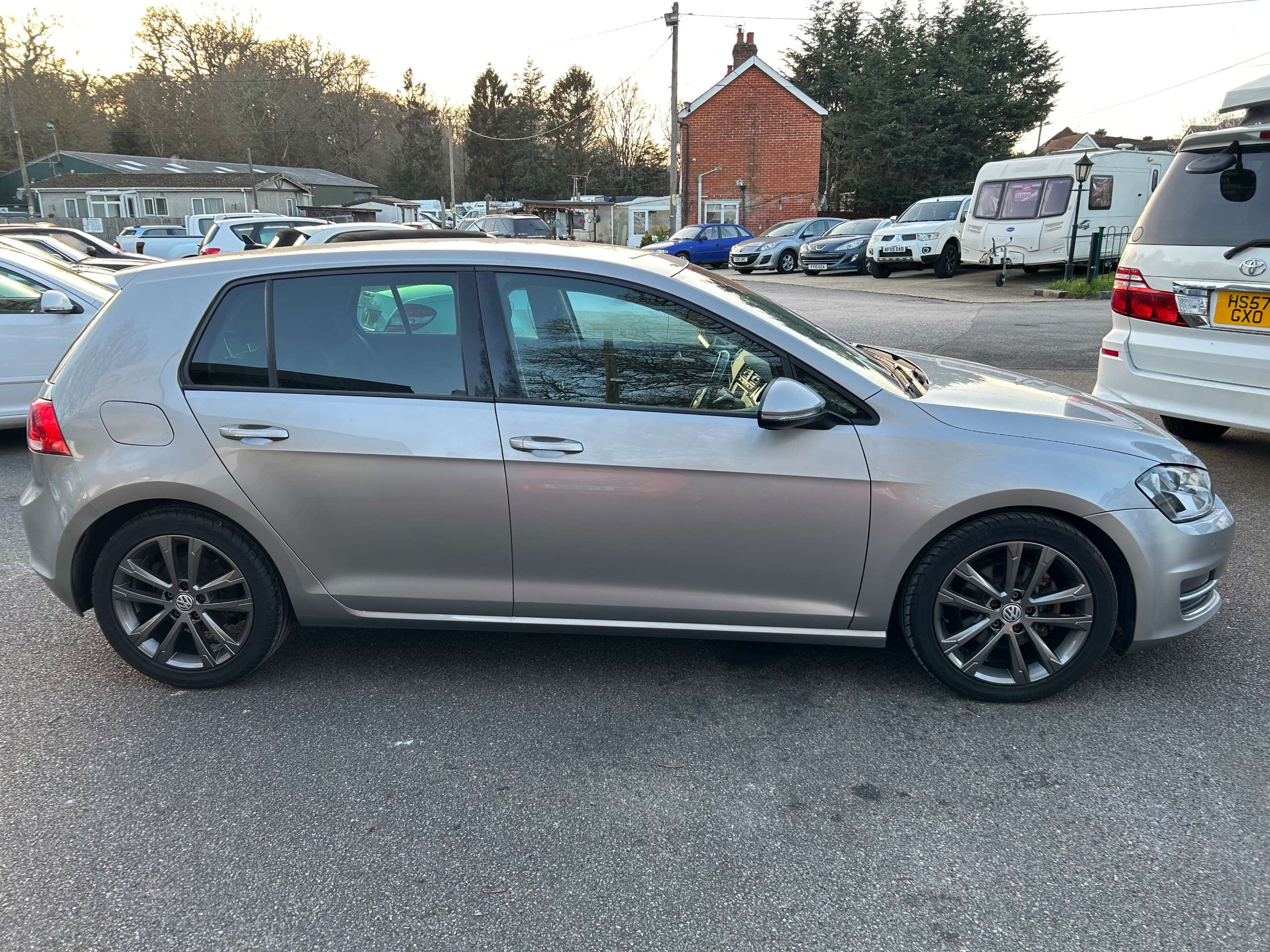 2015 VOLKSWAGEN GOLF 2015 VOLKSWAGEN GOLF