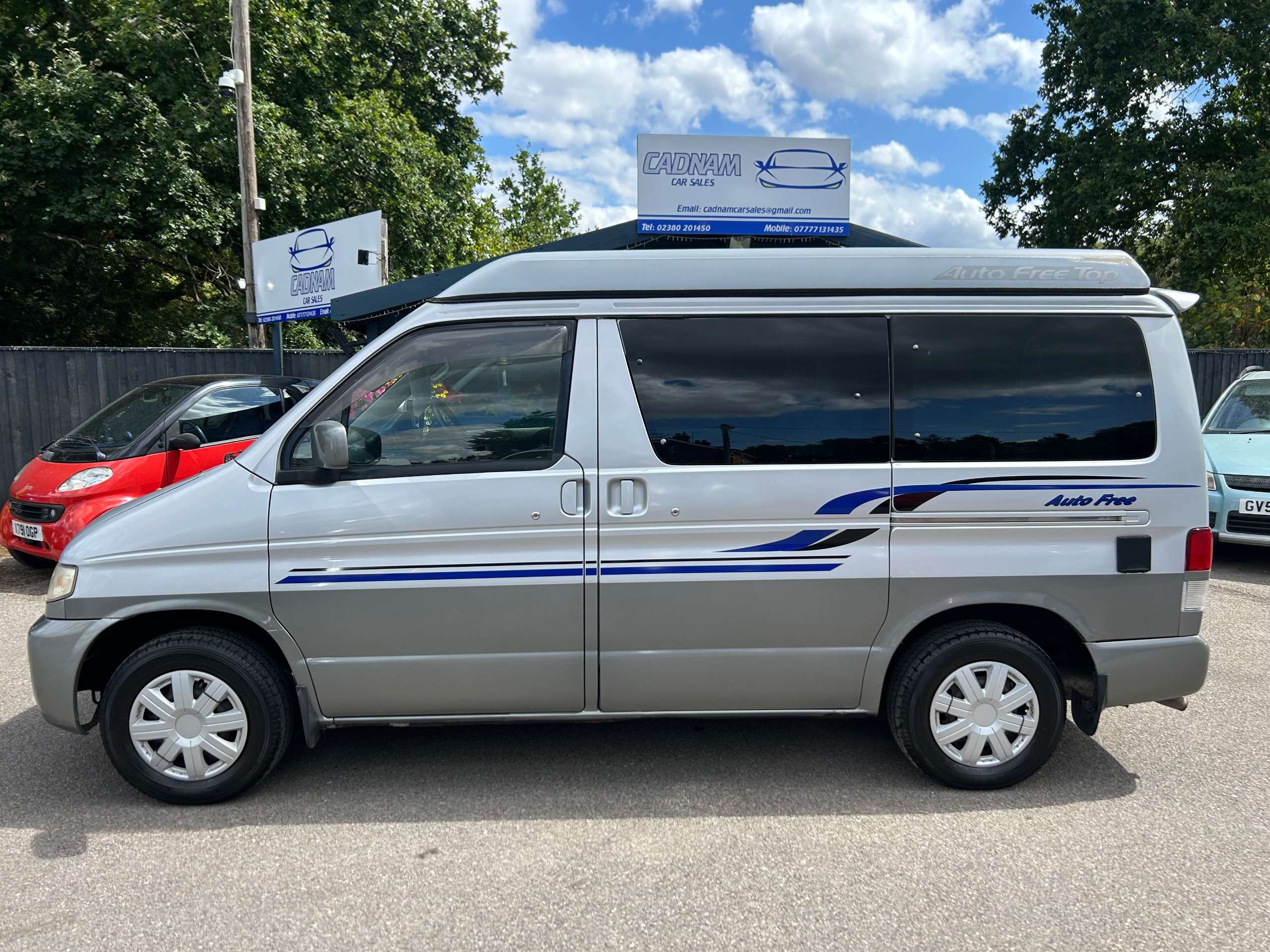A 1999 MAZDA BONGO A 1999 MAZDA BONGO