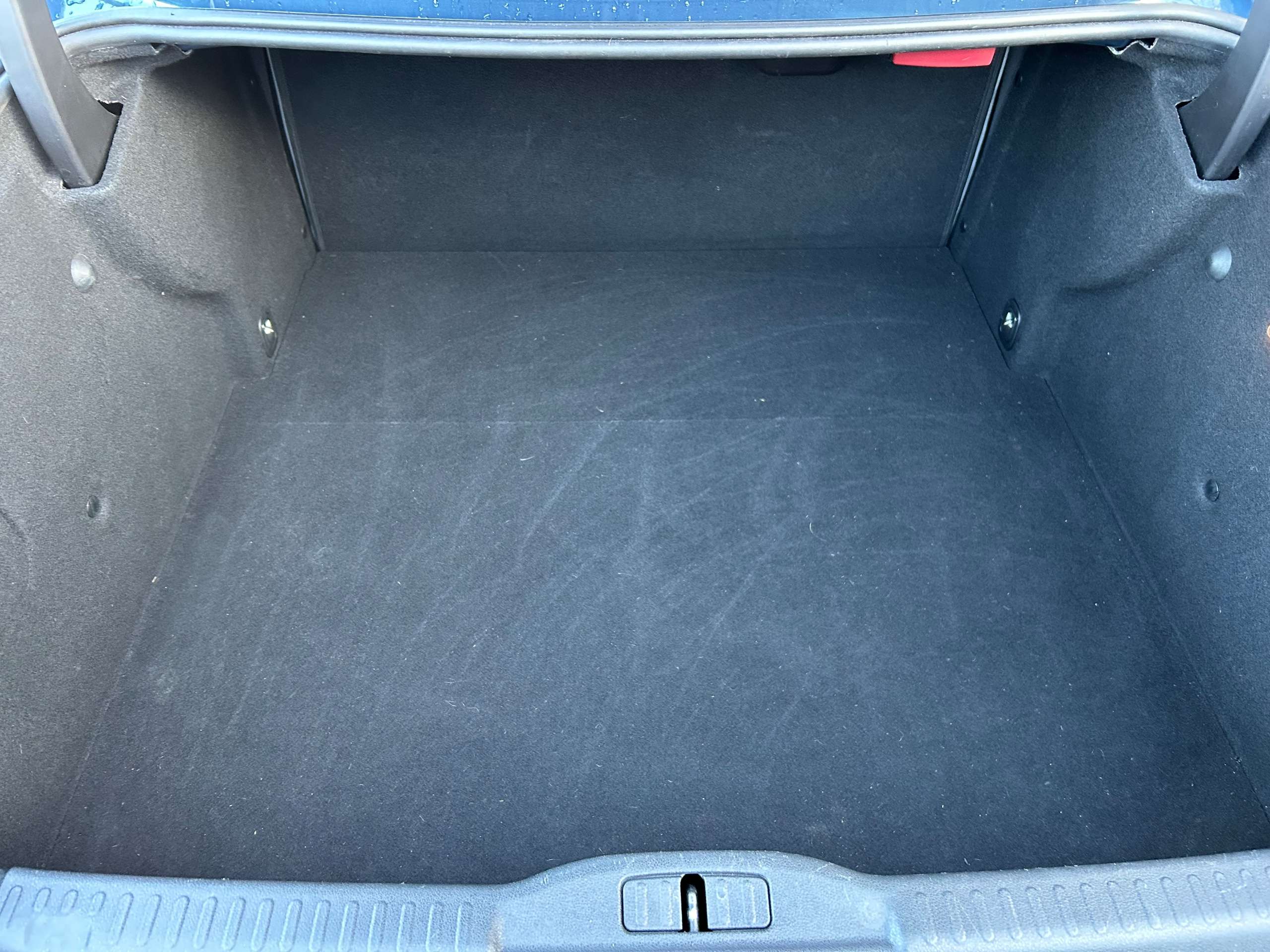 2010 PEUGEOT RCZ 2010 PEUGEOT RCZ