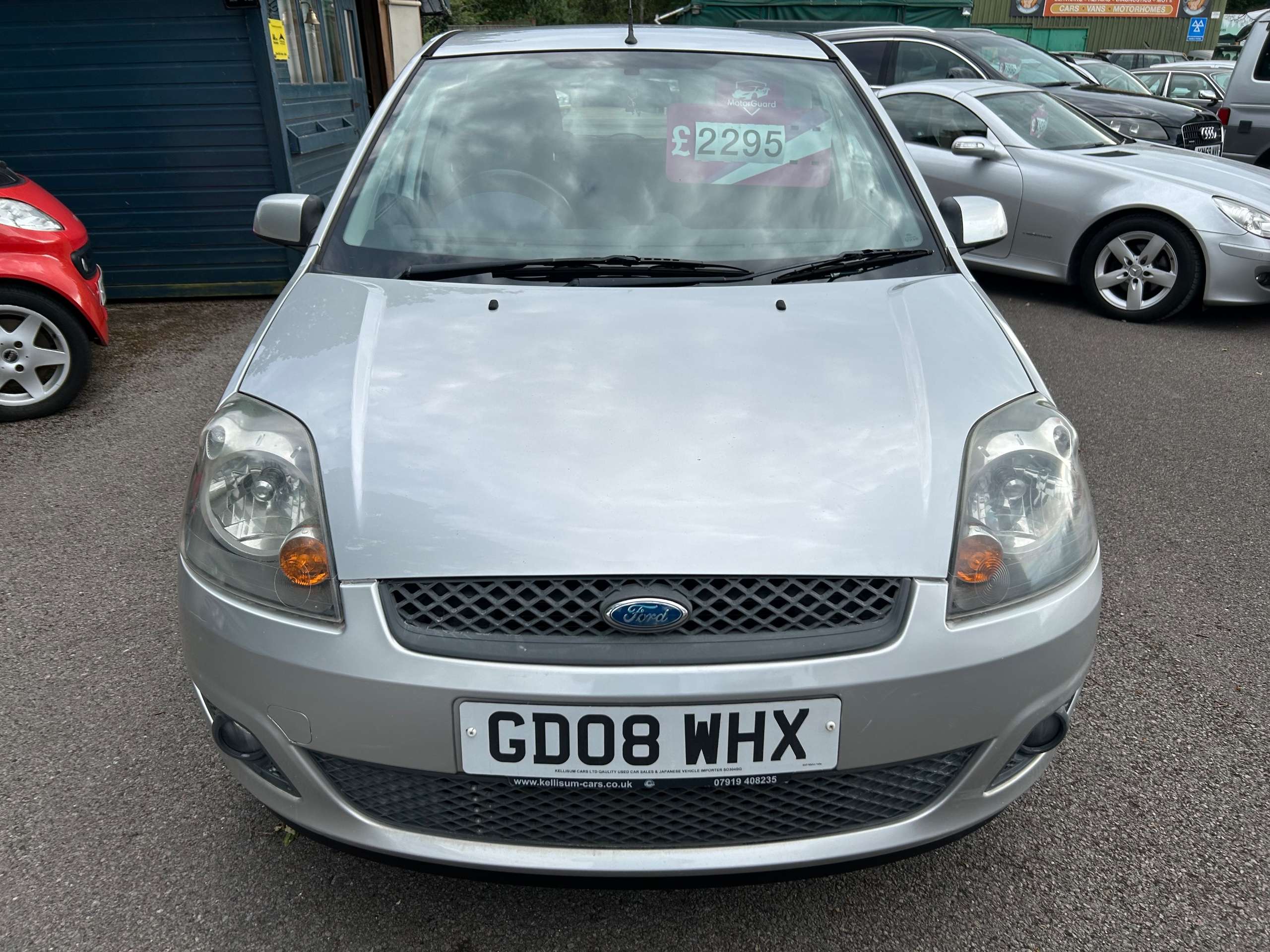 A 2008 FORD FIESTA 1.25 Zetec Blue Edition Hatchback 5dr Petrol Manual (142 g/km, 74 bhp) A 2008 FORD FIESTA 1.25 Zetec Blue Edition Hatchback 5dr Petrol Manual (142 g/km, 74 bhp)