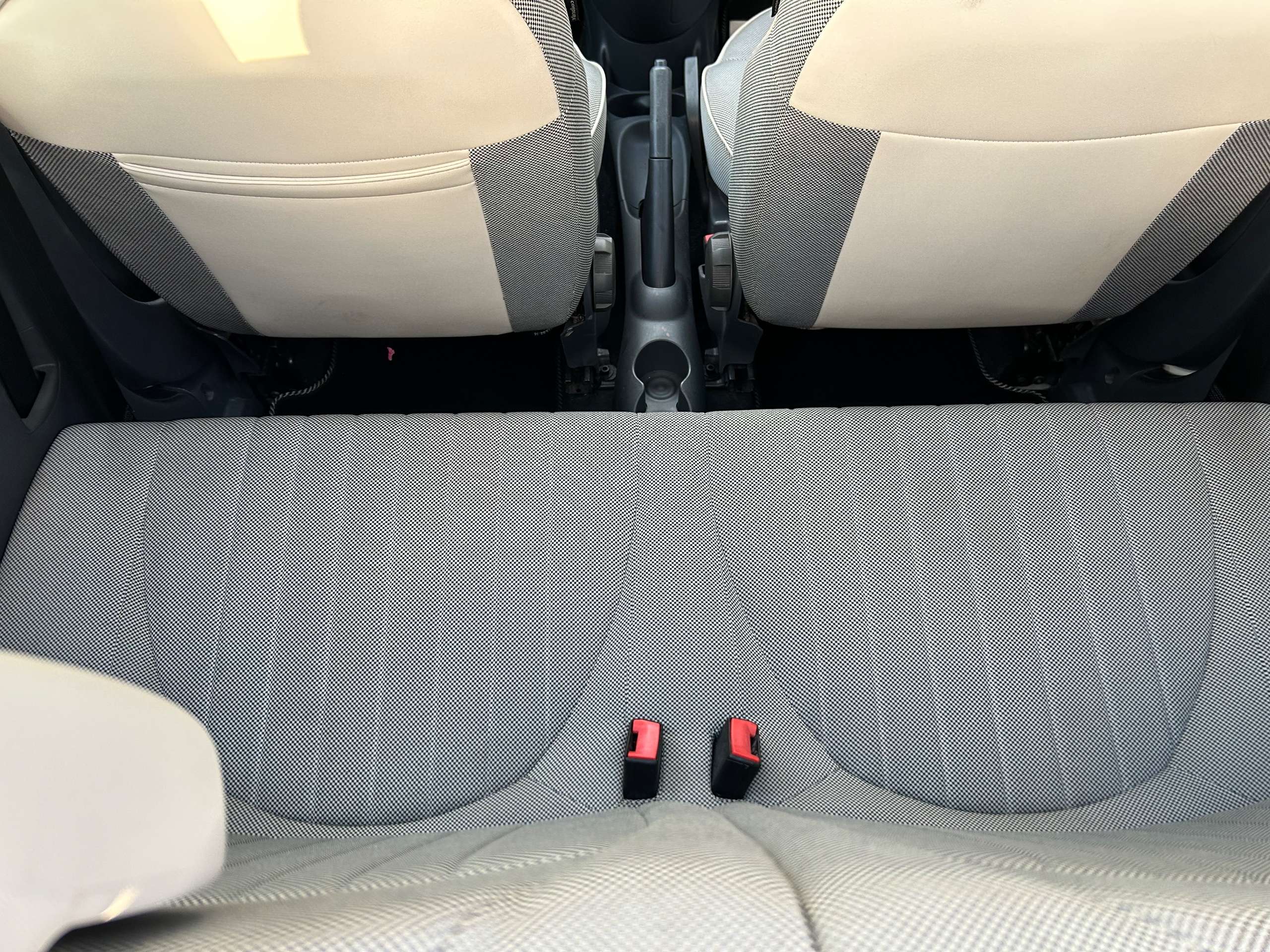 2010 FIAT 500 2010 FIAT 500