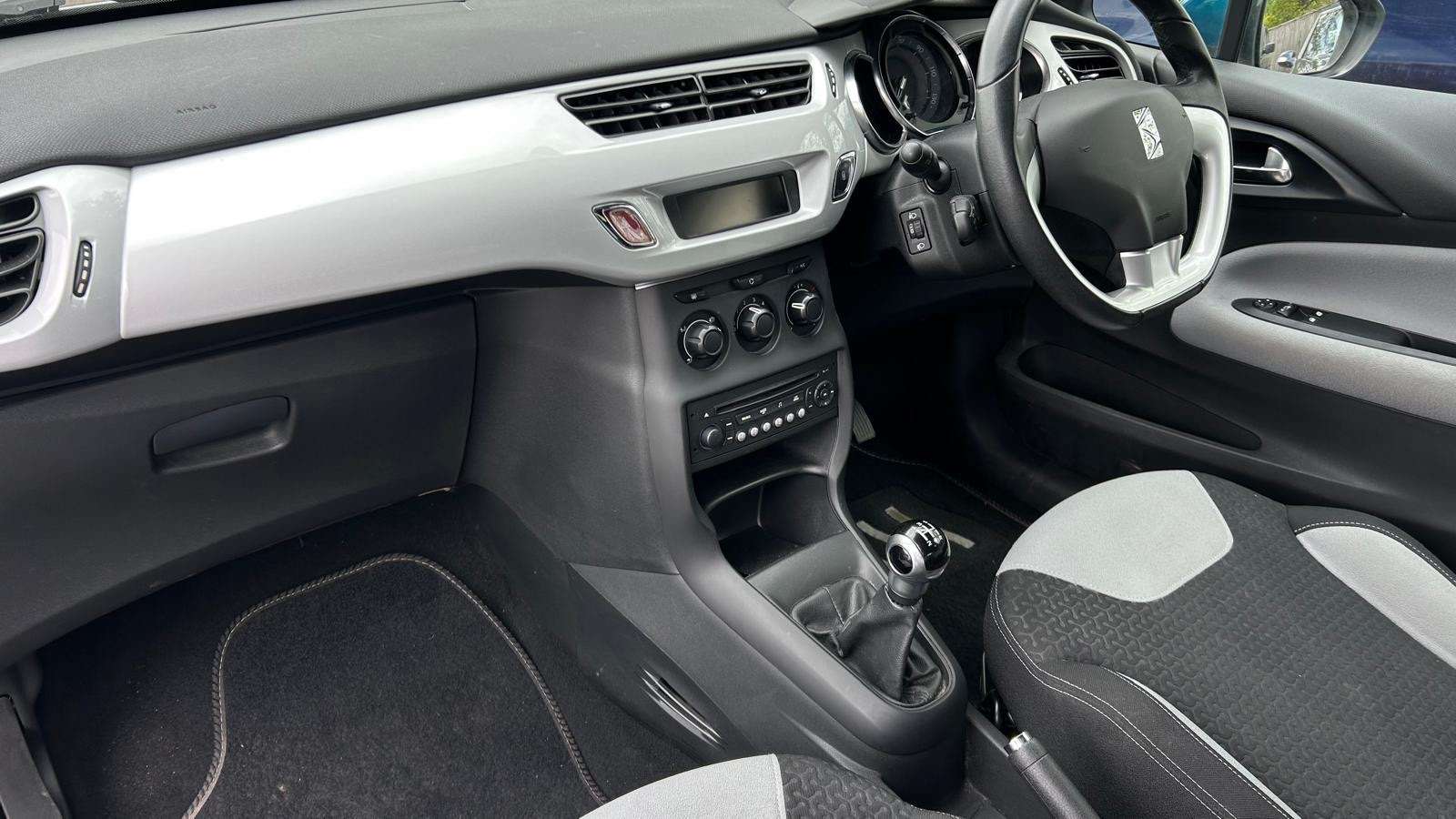 2015 CITROEN DS3 2015 CITROEN DS3