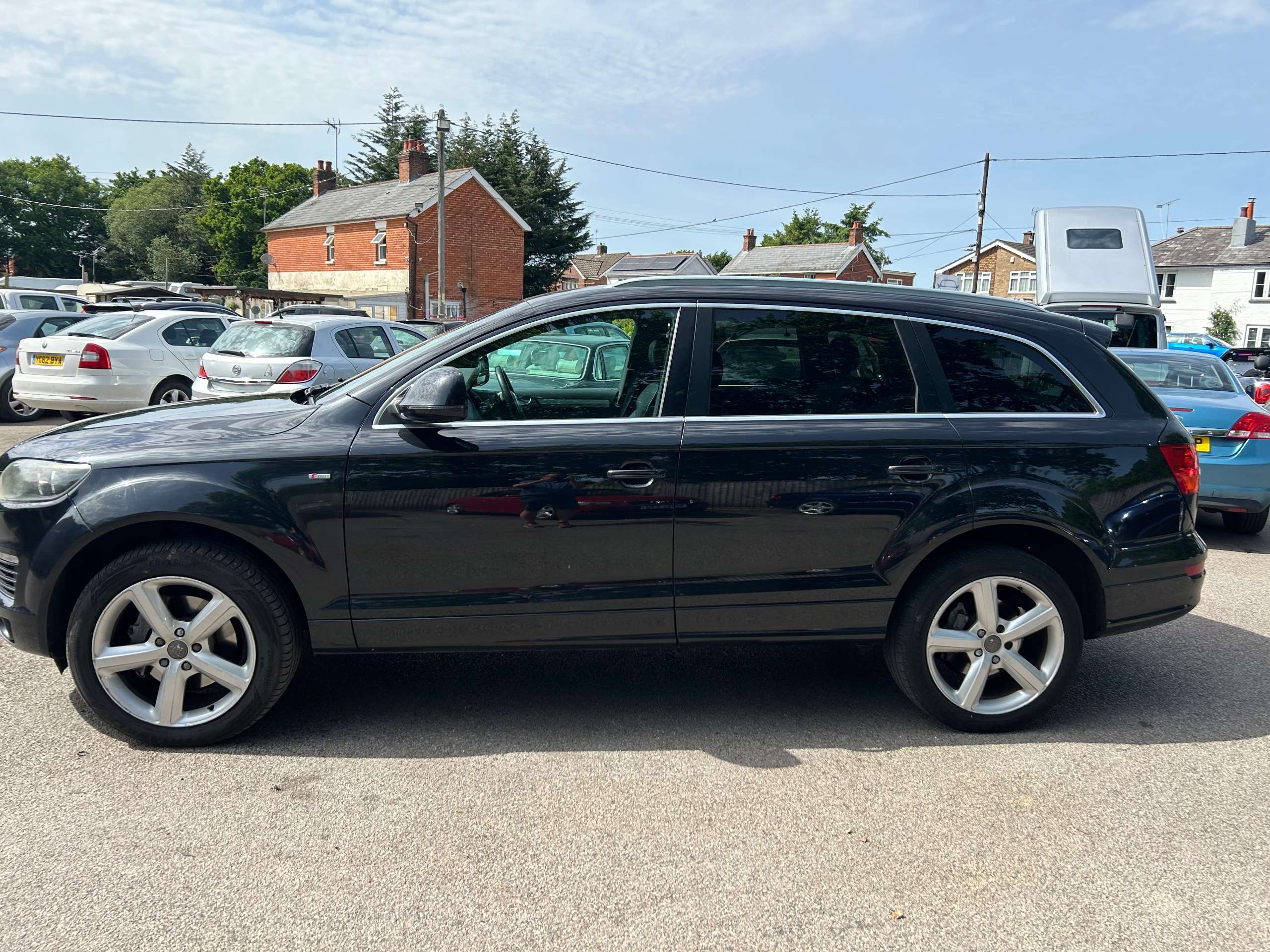 2010 AUDI Q7 2010 AUDI Q7