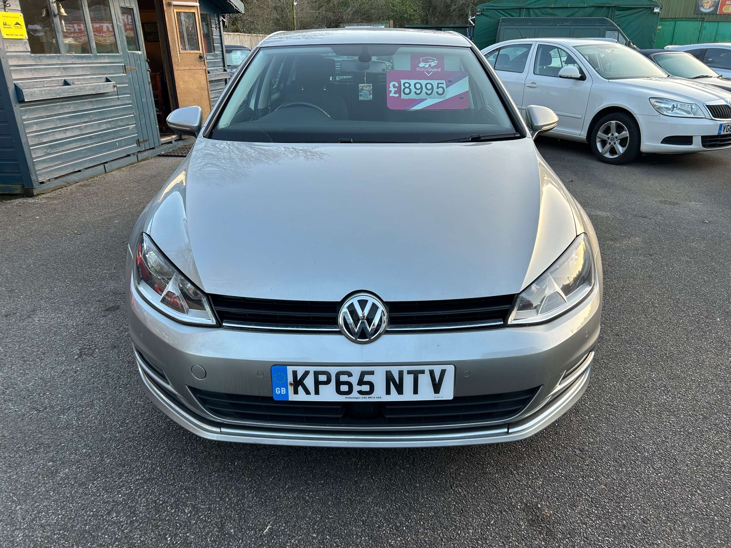 A 2015 VOLKSWAGEN GOLF 2.0 TDI BlueMotion Tech GT Hatchback 5dr Diesel Manual Euro 6 (s/s) (150 ps) A 2015 VOLKSWAGEN GOLF 2.0 TDI BlueMotion Tech GT Hatchback 5dr Diesel Manual Euro 6 (s/s) (150 ps)