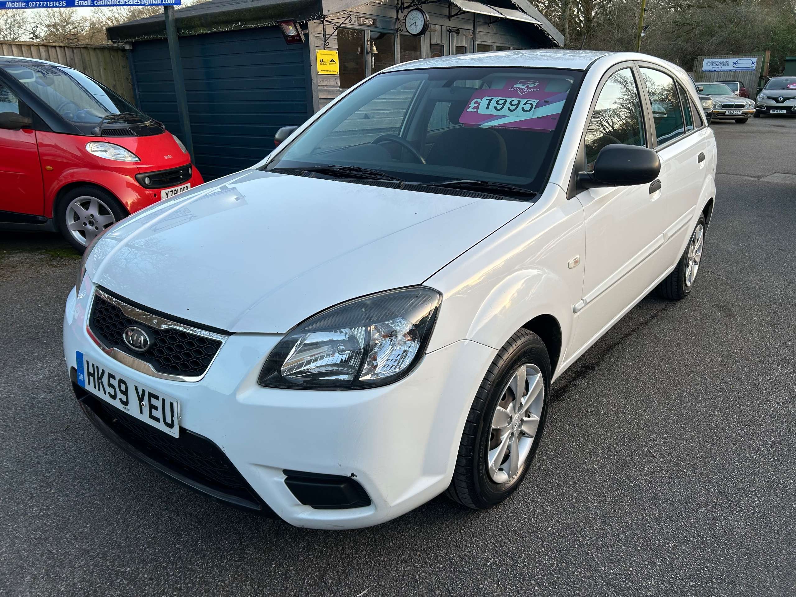 A 2010 KIA RIO 1.5 CRDi 1 Hatchback 5dr Diesel Manual (119 g/km, 108 bhp) A 2010 KIA RIO 1.5 CRDi 1 Hatchback 5dr Diesel Manual (119 g/km, 108 bhp)