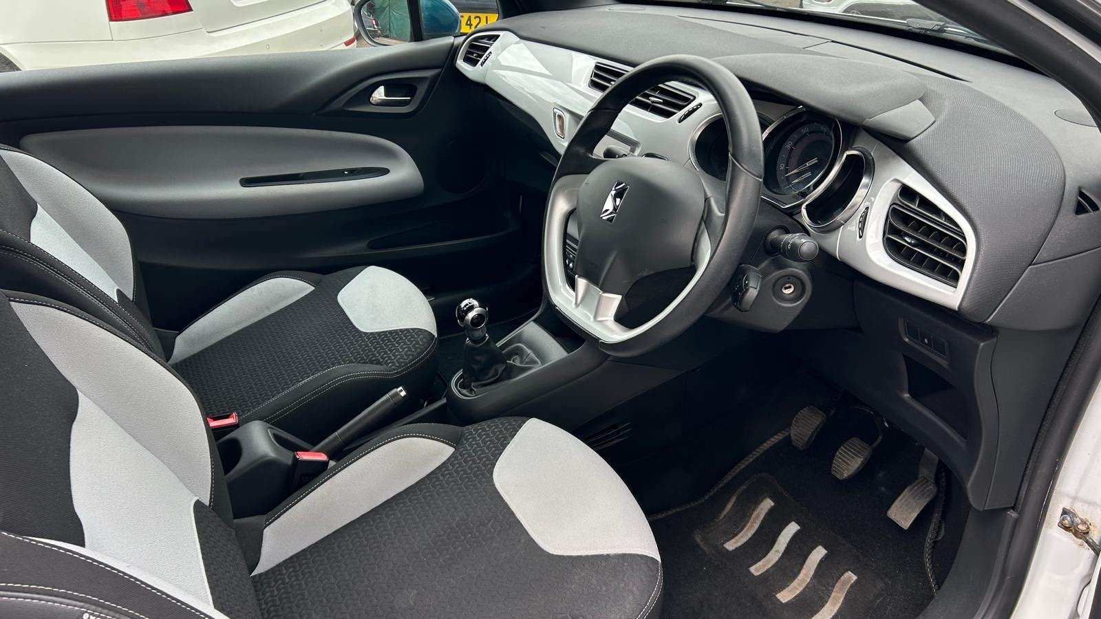 2015 CITROEN DS3 2015 CITROEN DS3
