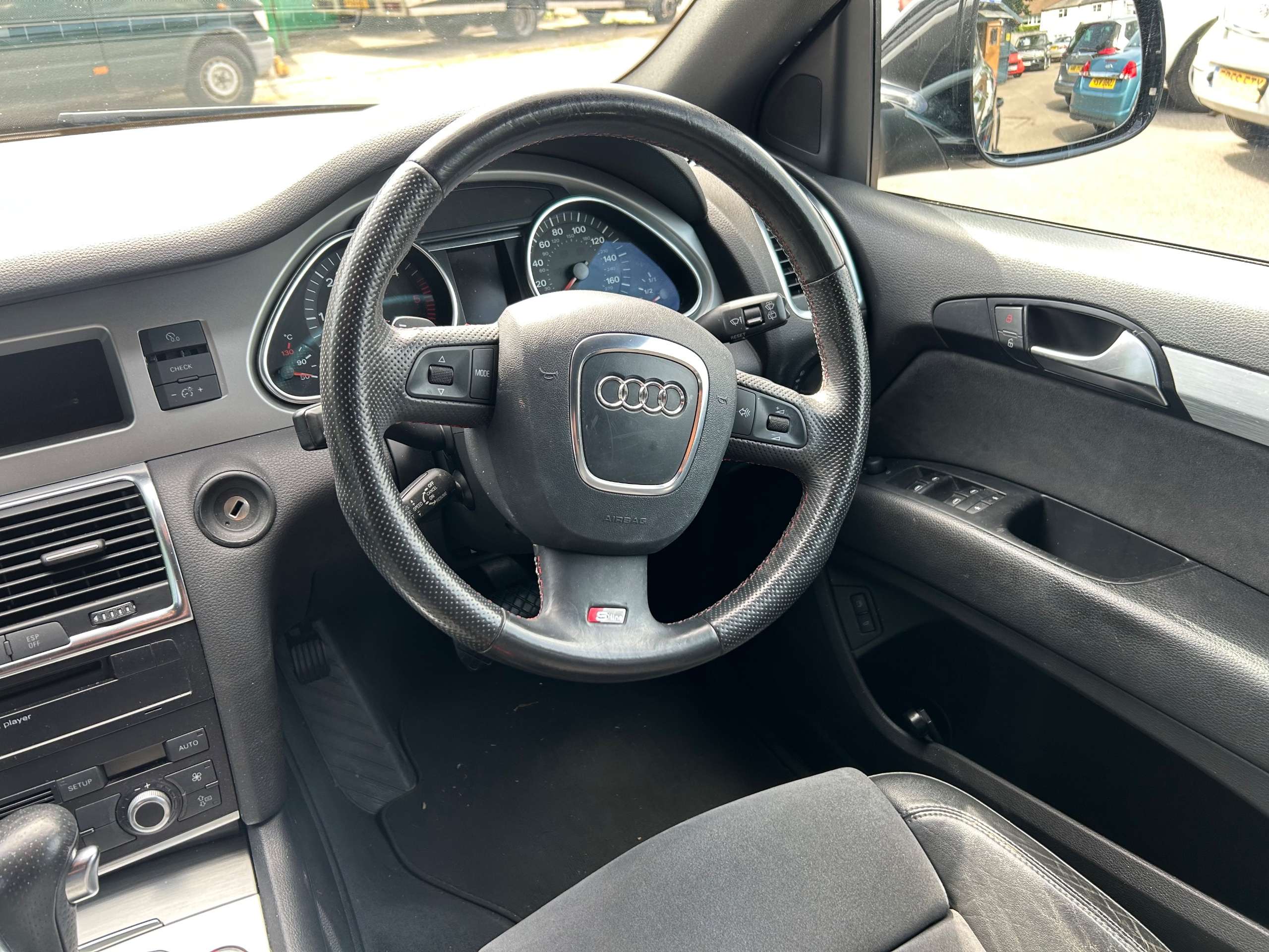 2010 AUDI Q7 2010 AUDI Q7