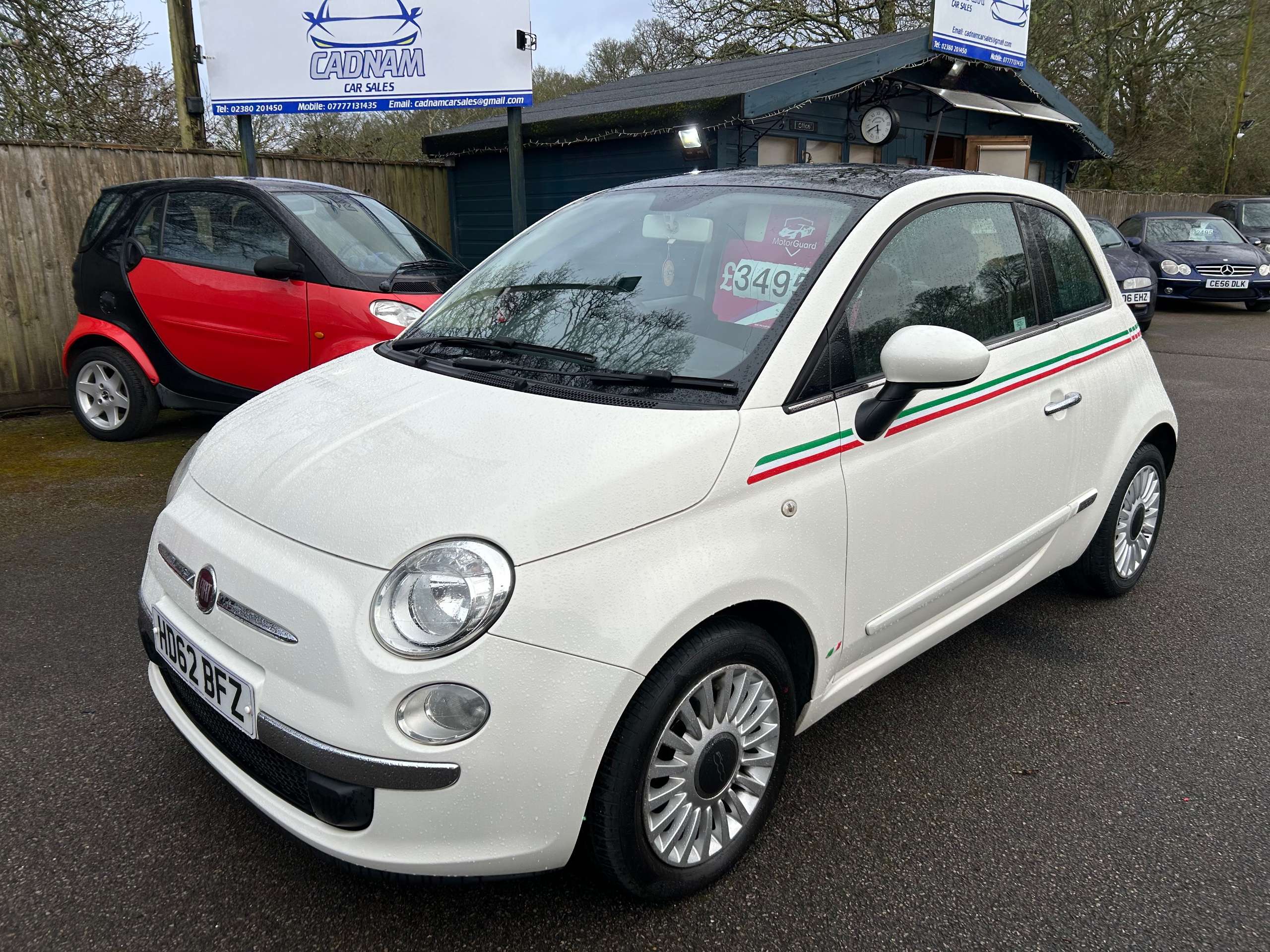 A 2012 FIAT 500 1.2 Lounge Hatchback 3dr Petrol Manual Euro 4 (69 bhp) A 2012 FIAT 500 1.2 Lounge Hatchback 3dr Petrol Manual Euro 4 (69 bhp)