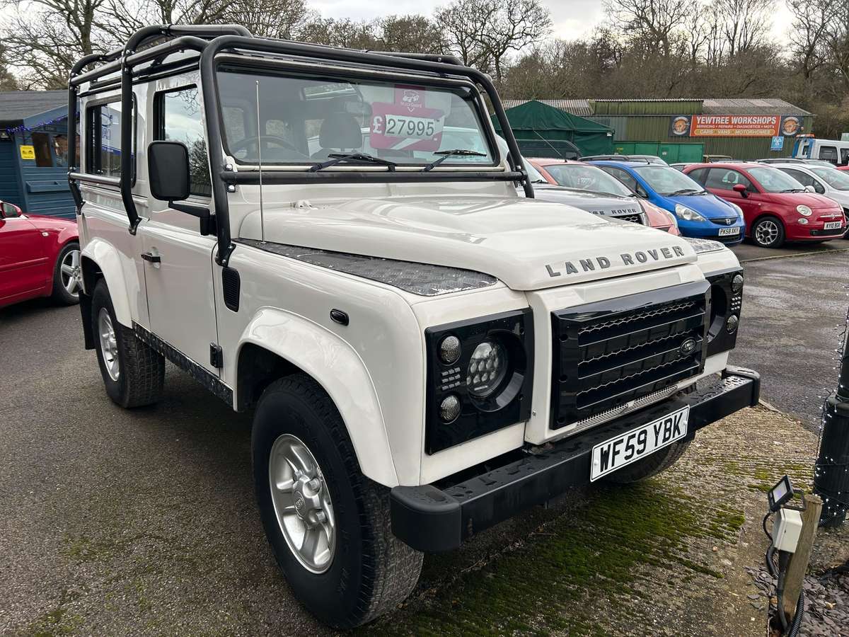 Check out this Land Rover Defender 2009 Diesel Manual