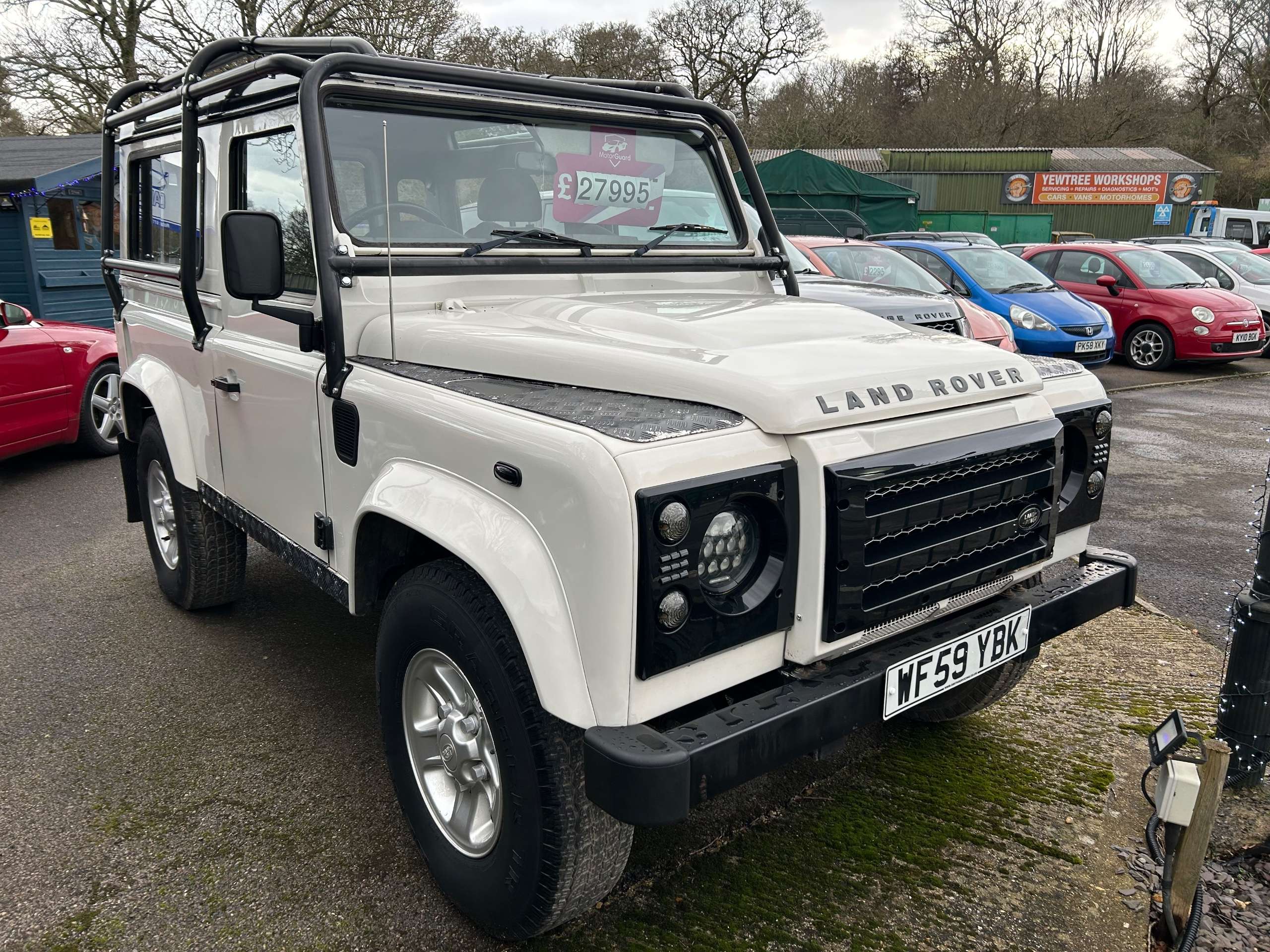 2009 LAND ROVER DEFENDER 2009 LAND ROVER DEFENDER