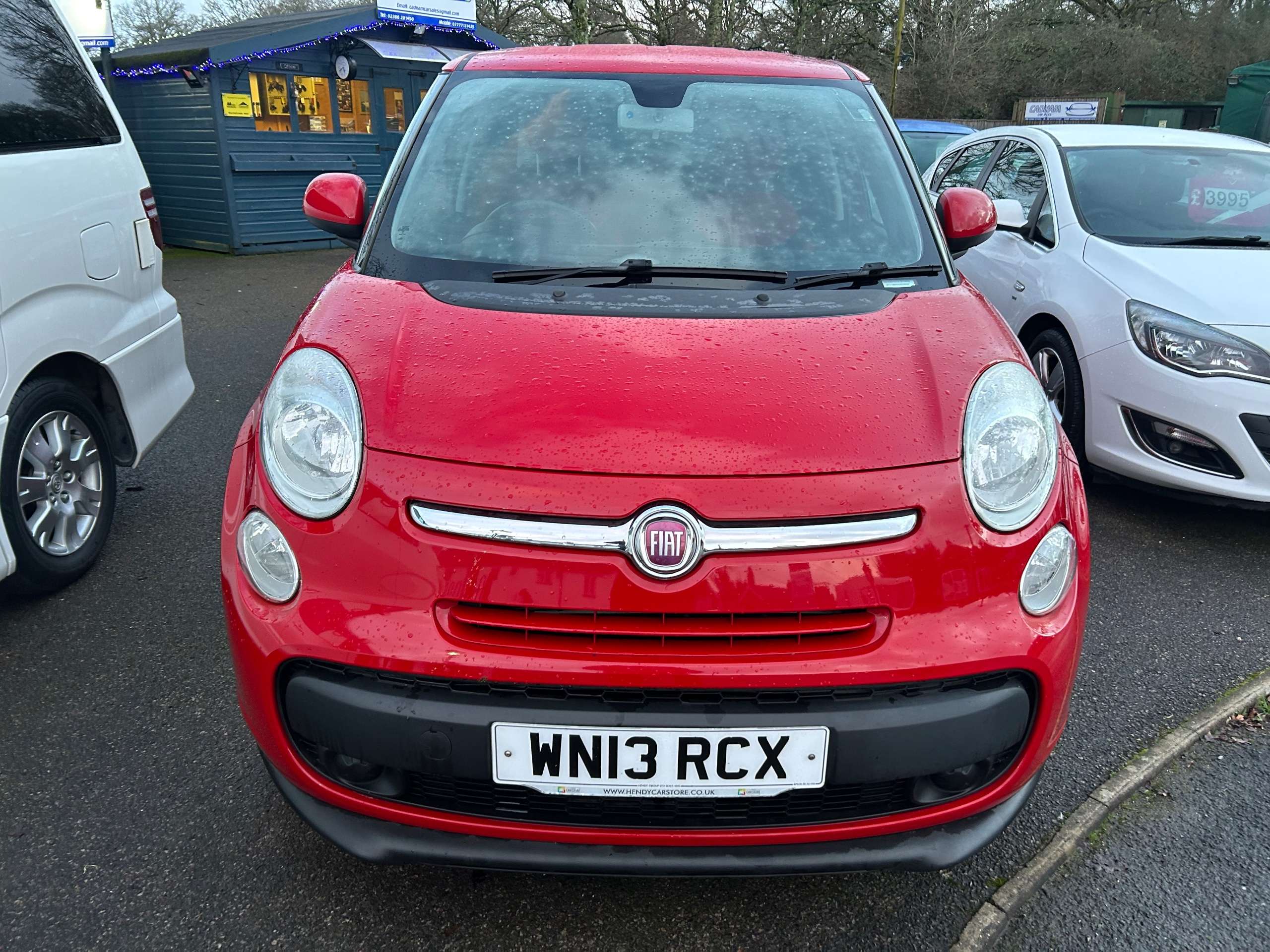 A 2013 FIAT 500L 1.4 Pop Star MPV 5dr Petrol Manual Euro 6 (95 bhp) A 2013 FIAT 500L 1.4 Pop Star MPV 5dr Petrol Manual Euro 6 (95 bhp)