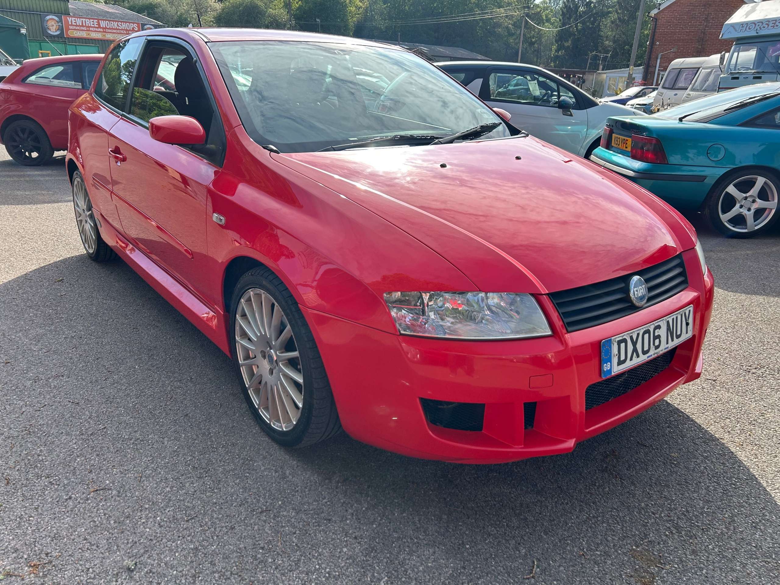 A 2006 FIAT STILO 2.4 Schumacher Hatchback 3dr Petrol Manual (231 g/km, 170 bhp) A 2006 FIAT STILO 2.4 Schumacher Hatchback 3dr Petrol Manual (231 g/km, 170 bhp)