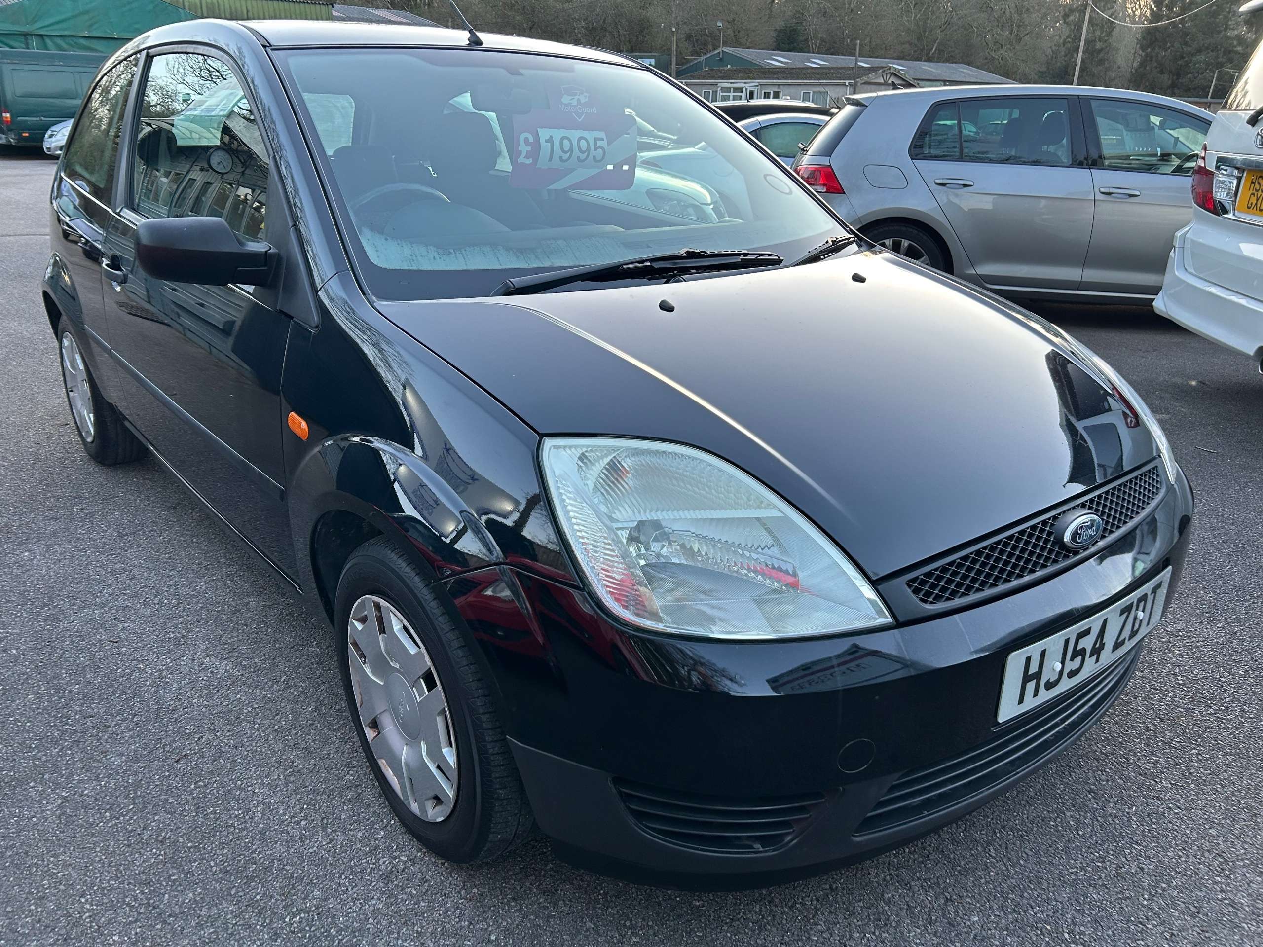 A 2004 FORD FIESTA 1.4 LX Hatchback 3dr Petrol Manual (a/c) (153 g/km, 79 bhp) A 2004 FORD FIESTA 1.4 LX Hatchback 3dr Petrol Manual (a/c) (153 g/km, 79 bhp)