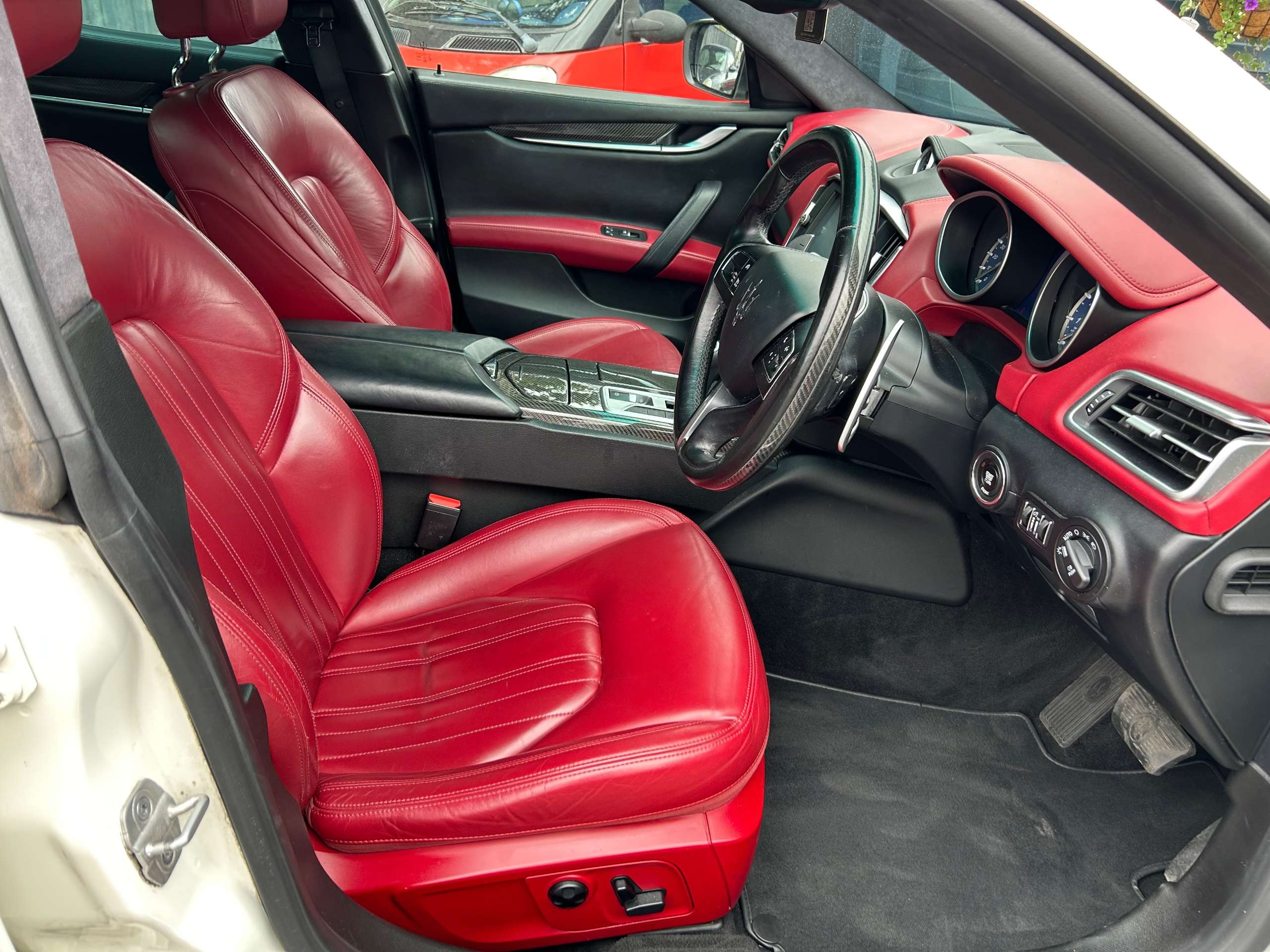 2014 MASERATI GHIBLI 2014 MASERATI GHIBLI