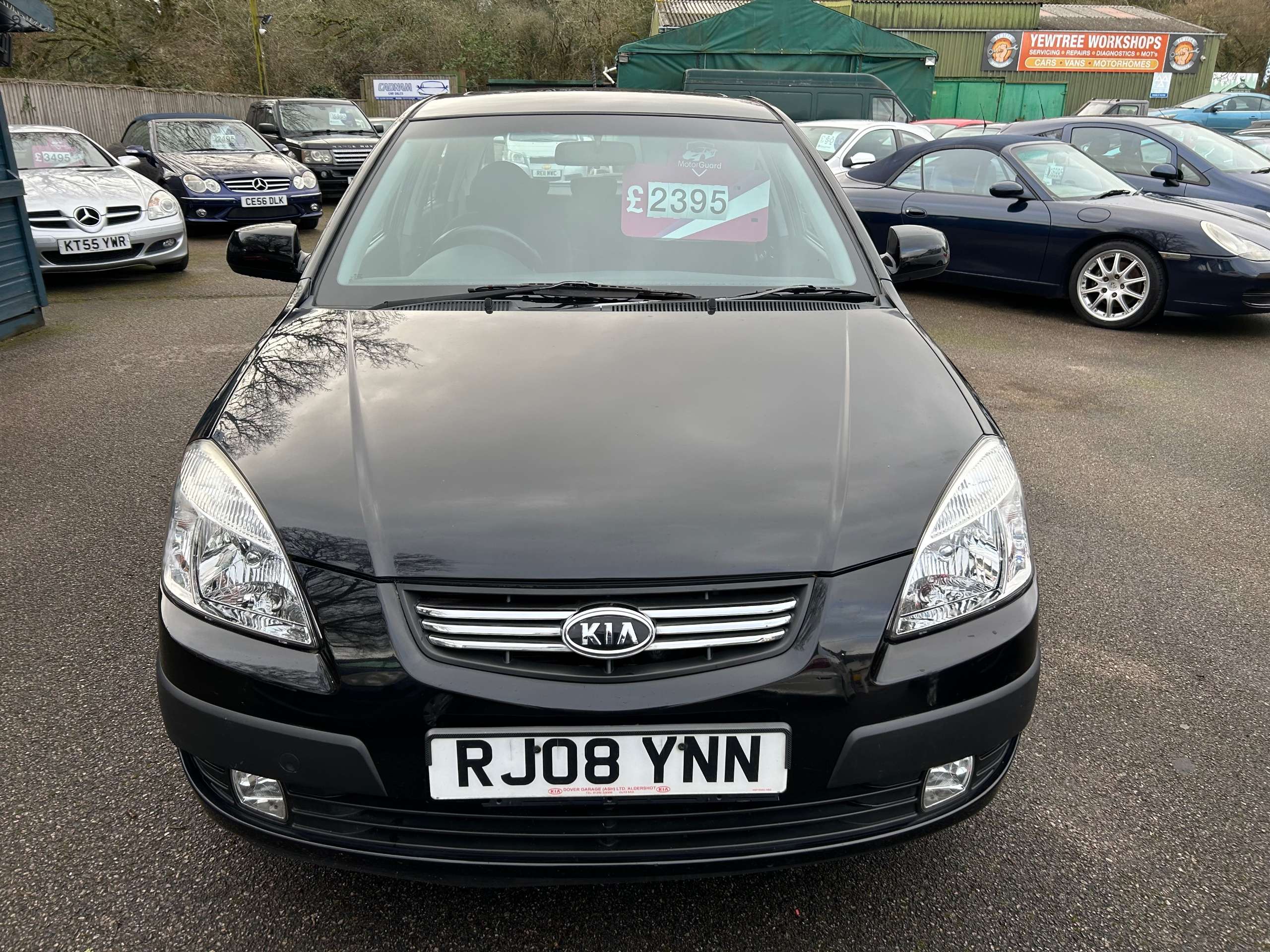 A 2008 KIA RIO 1.5 CRDi Sport Hatchback 5dr Diesel Manual (119 g/km, 108 bhp) A 2008 KIA RIO 1.5 CRDi Sport Hatchback 5dr Diesel Manual (119 g/km, 108 bhp)