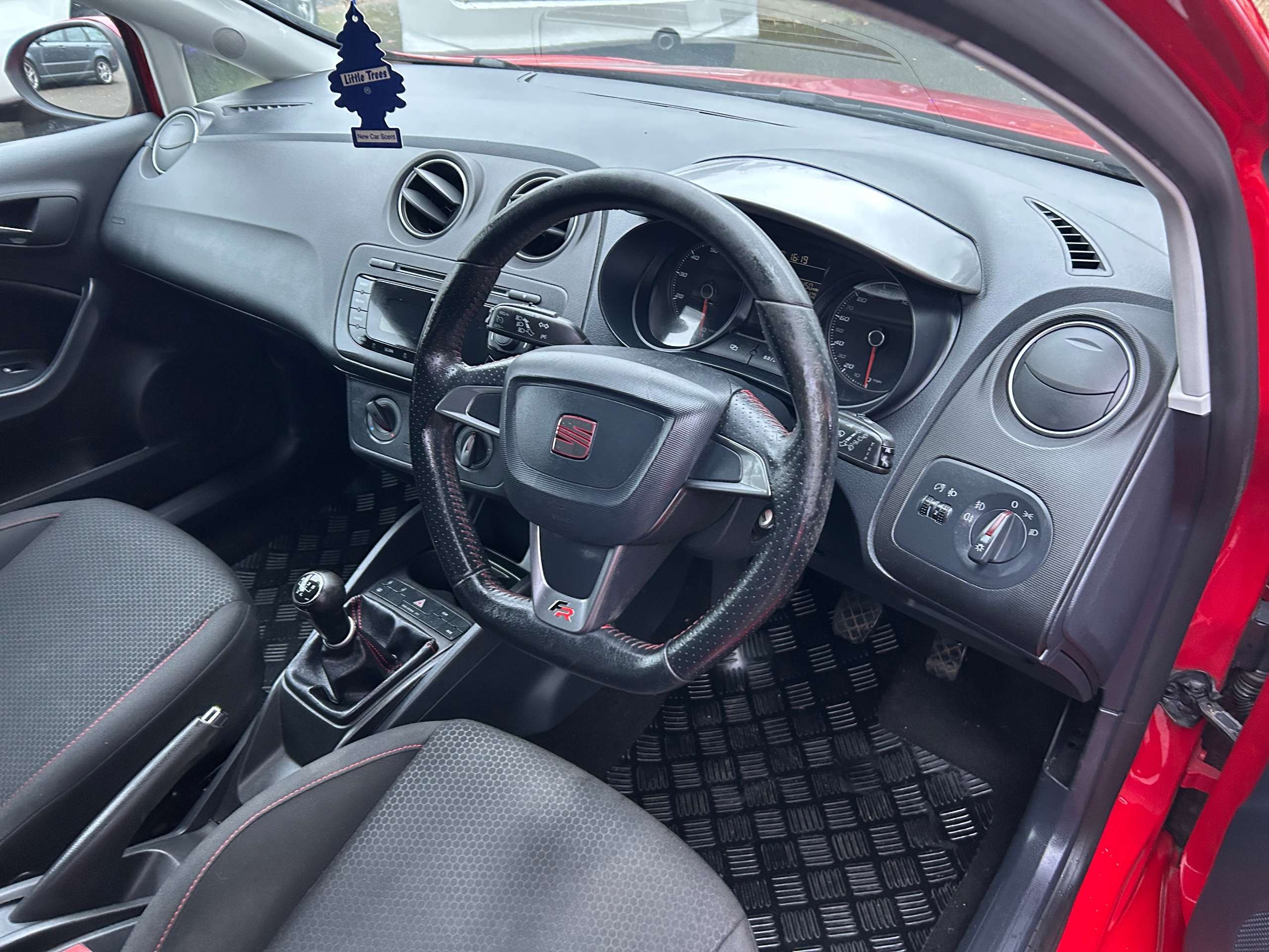 2012 SEAT IBIZA 2012 SEAT IBIZA