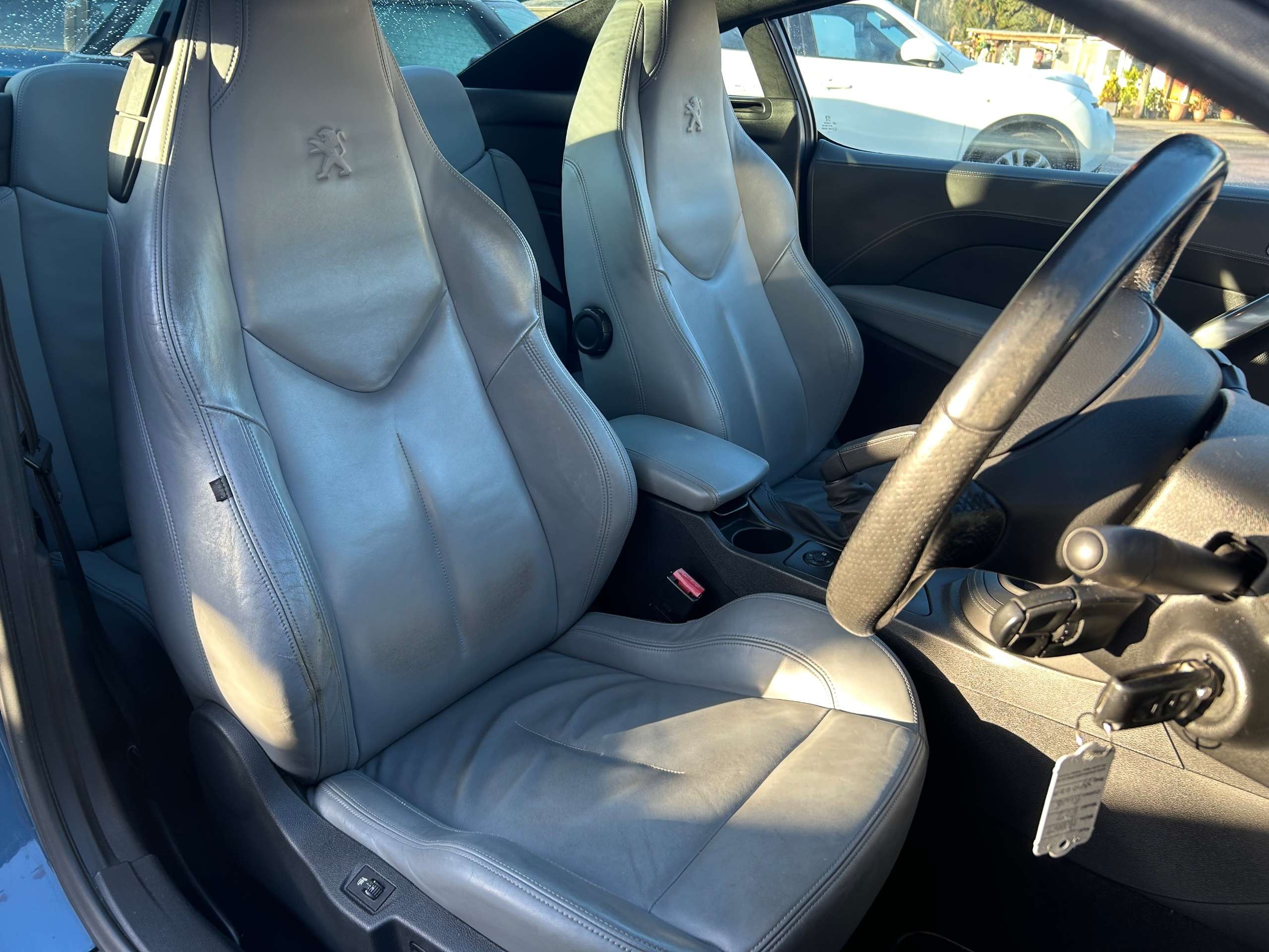 2010 PEUGEOT RCZ 2010 PEUGEOT RCZ