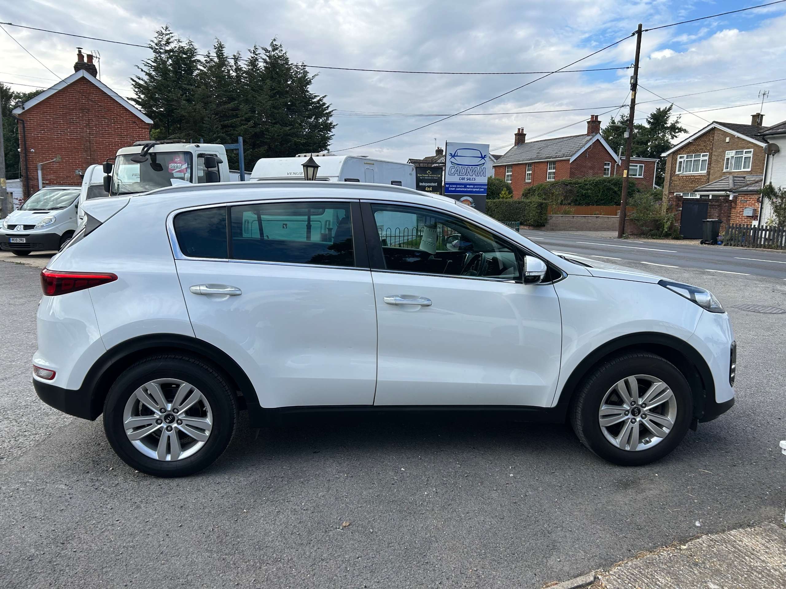 2017 KIA SPORTAGE 2017 KIA SPORTAGE