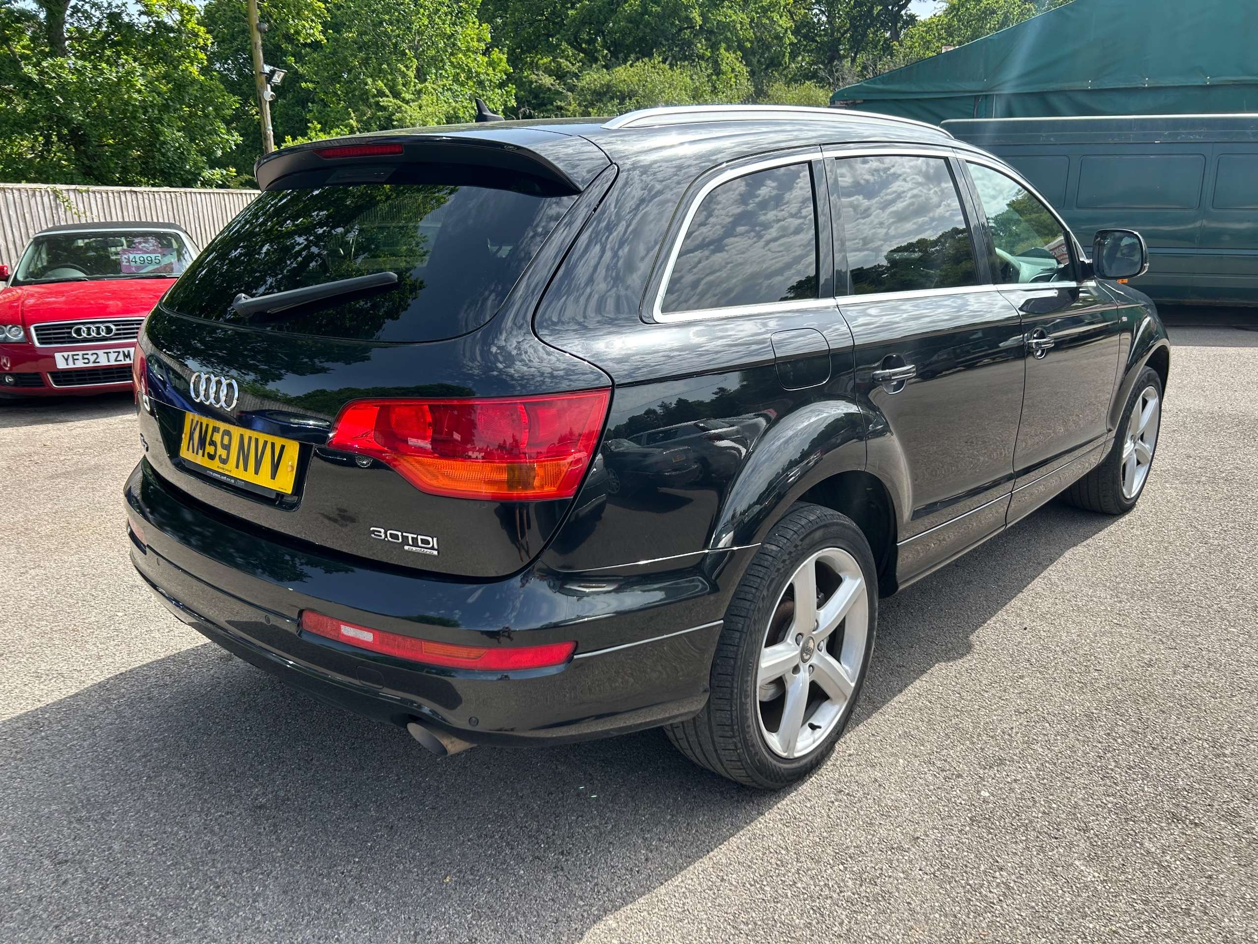 2010 AUDI Q7 2010 AUDI Q7