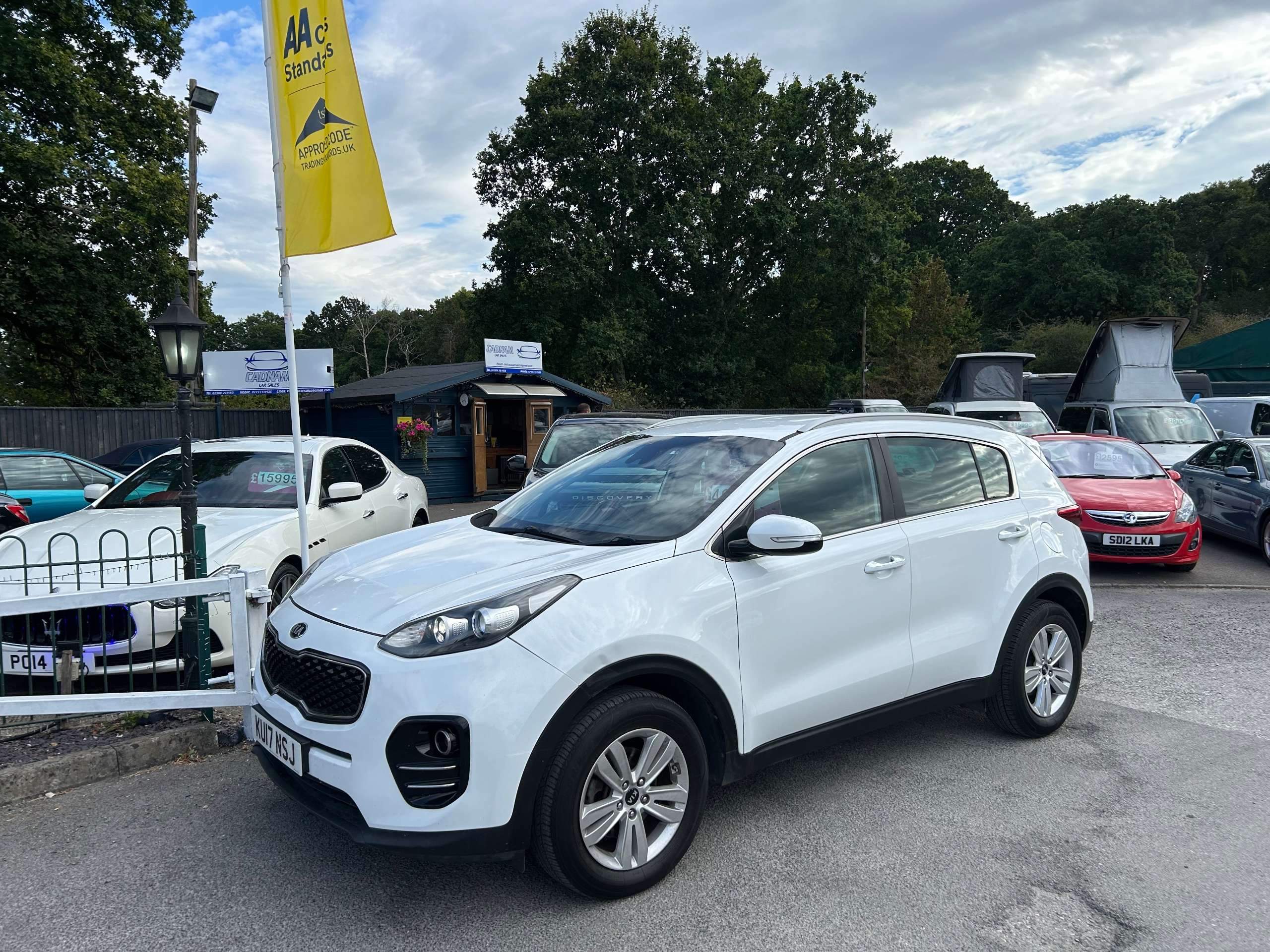 A 2017 KIA SPORTAGE 1.7 CRDi 2 SUV 5dr Diesel Manual Euro 6 (s/s) (114 bhp) A 2017 KIA SPORTAGE 1.7 CRDi 2 SUV 5dr Diesel Manual Euro 6 (s/s) (114 bhp)