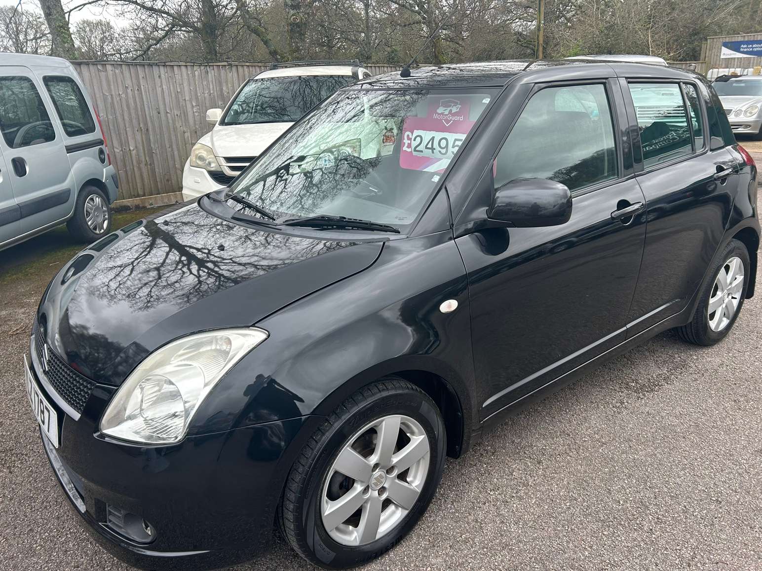 2009 SUZUKI SWIFT 2009 SUZUKI SWIFT