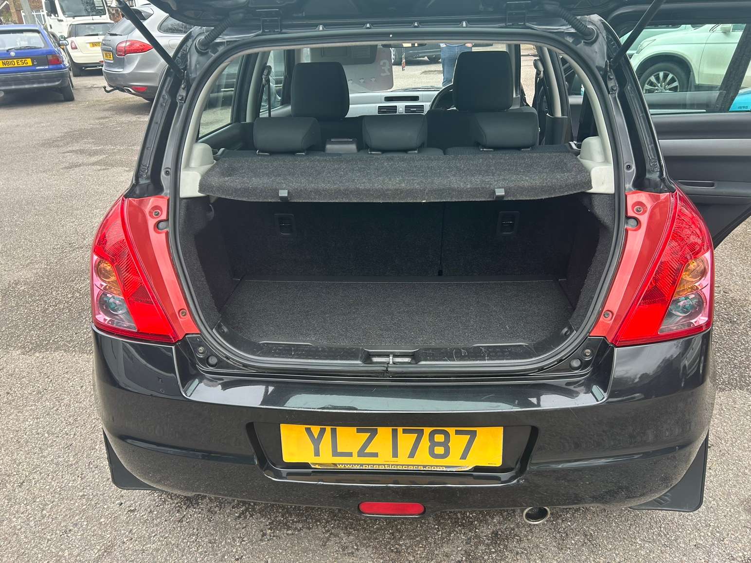 2009 SUZUKI SWIFT 2009 SUZUKI SWIFT