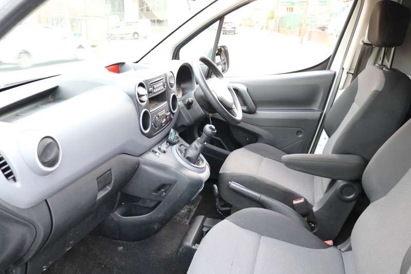 2017 PEUGEOT PARTNER 2017 PEUGEOT PARTNER