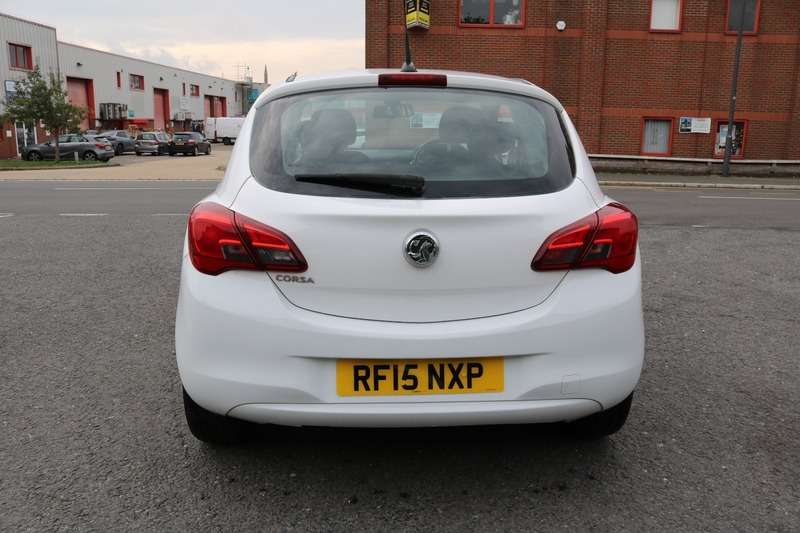 A 2015 VAUXHALL CORSA 1.4 EXCITE AC ECOFLEX A 2015 VAUXHALL CORSA 1.4 EXCITE AC ECOFLEX