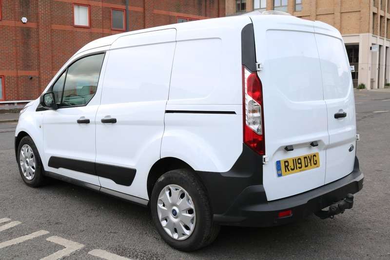 A 2019 FORD CONNECT 220 BASE TDCI A 2019 FORD CONNECT 220 BASE TDCI