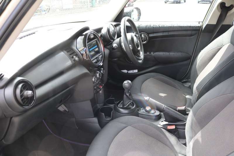2019 MINI COOPER 2019 MINI COOPER