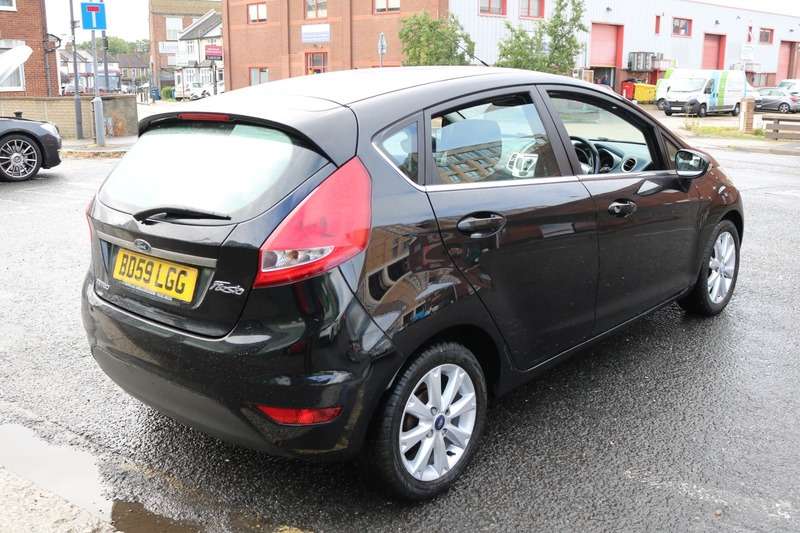 A 2009 FORD FIESTA 1.4 ZETEC A 2009 FORD FIESTA 1.4 ZETEC