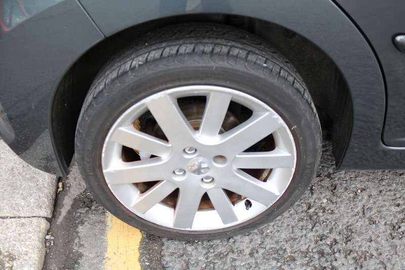 2012 PEUGEOT 207 2012 PEUGEOT 207