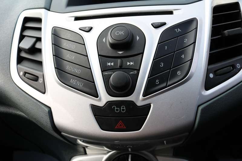 2009 FORD FIESTA 2009 FORD FIESTA