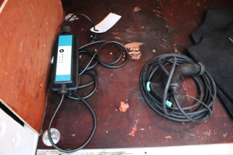 2017 PEUGEOT PARTNER 2017 PEUGEOT PARTNER