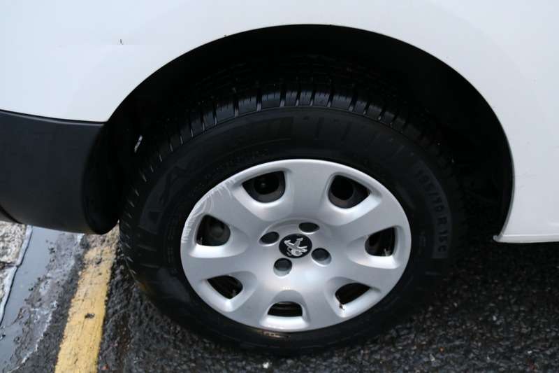 2017 PEUGEOT PARTNER 2017 PEUGEOT PARTNER