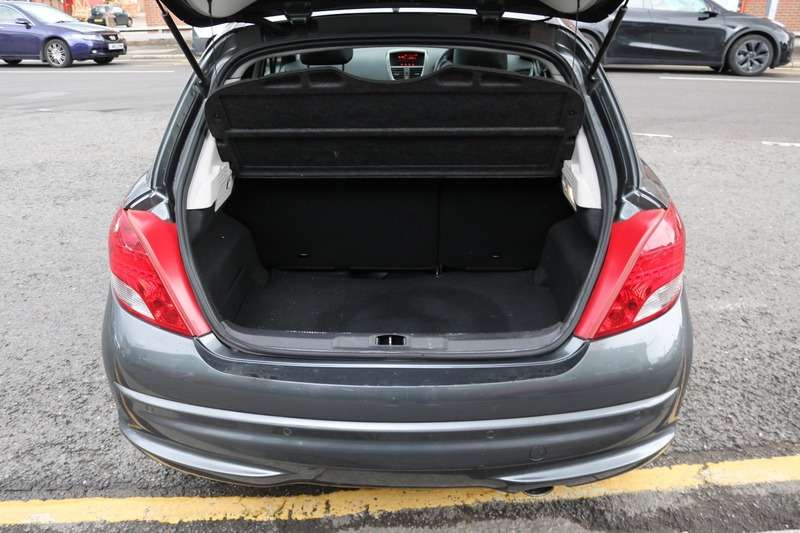 2012 PEUGEOT 207 2012 PEUGEOT 207