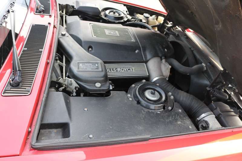 1995 ROLLS-ROYCE SILVER SPIRIT 1995 ROLLS-ROYCE SILVER SPIRIT