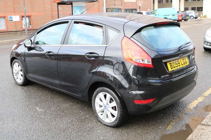 A 2009 FORD FIESTA 1.4 ZETEC A 2009 FORD FIESTA 1.4 ZETEC