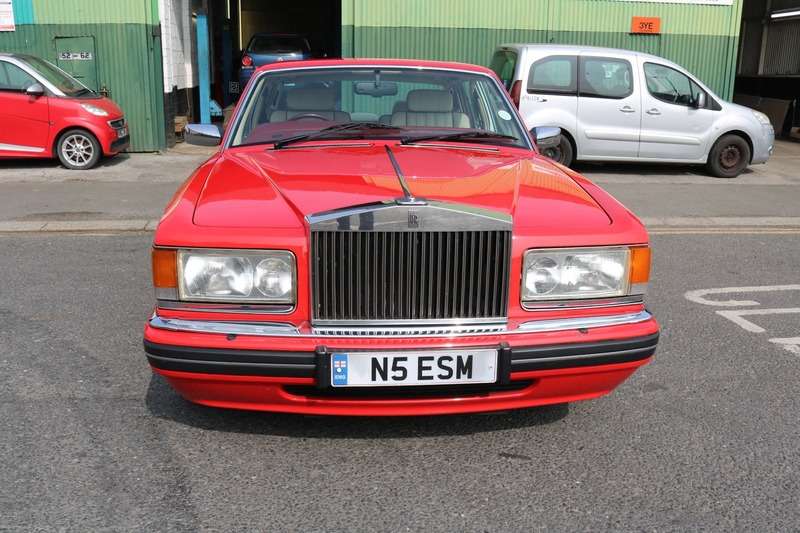1995 ROLLS-ROYCE SILVER SPIRIT 1995 ROLLS-ROYCE SILVER SPIRIT