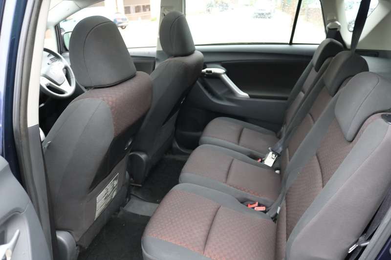 2011 TOYOTA VERSO 2011 TOYOTA VERSO